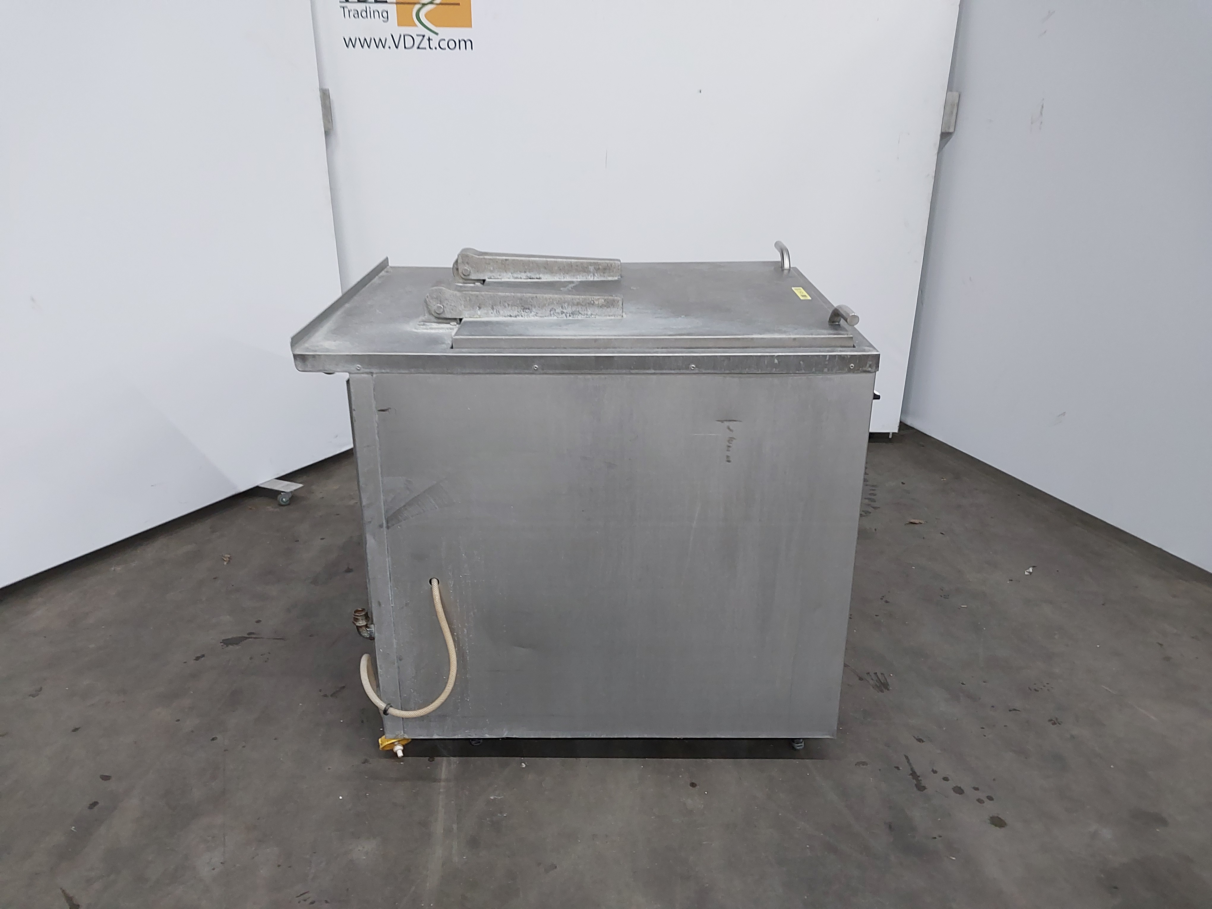 Used Washing Machine