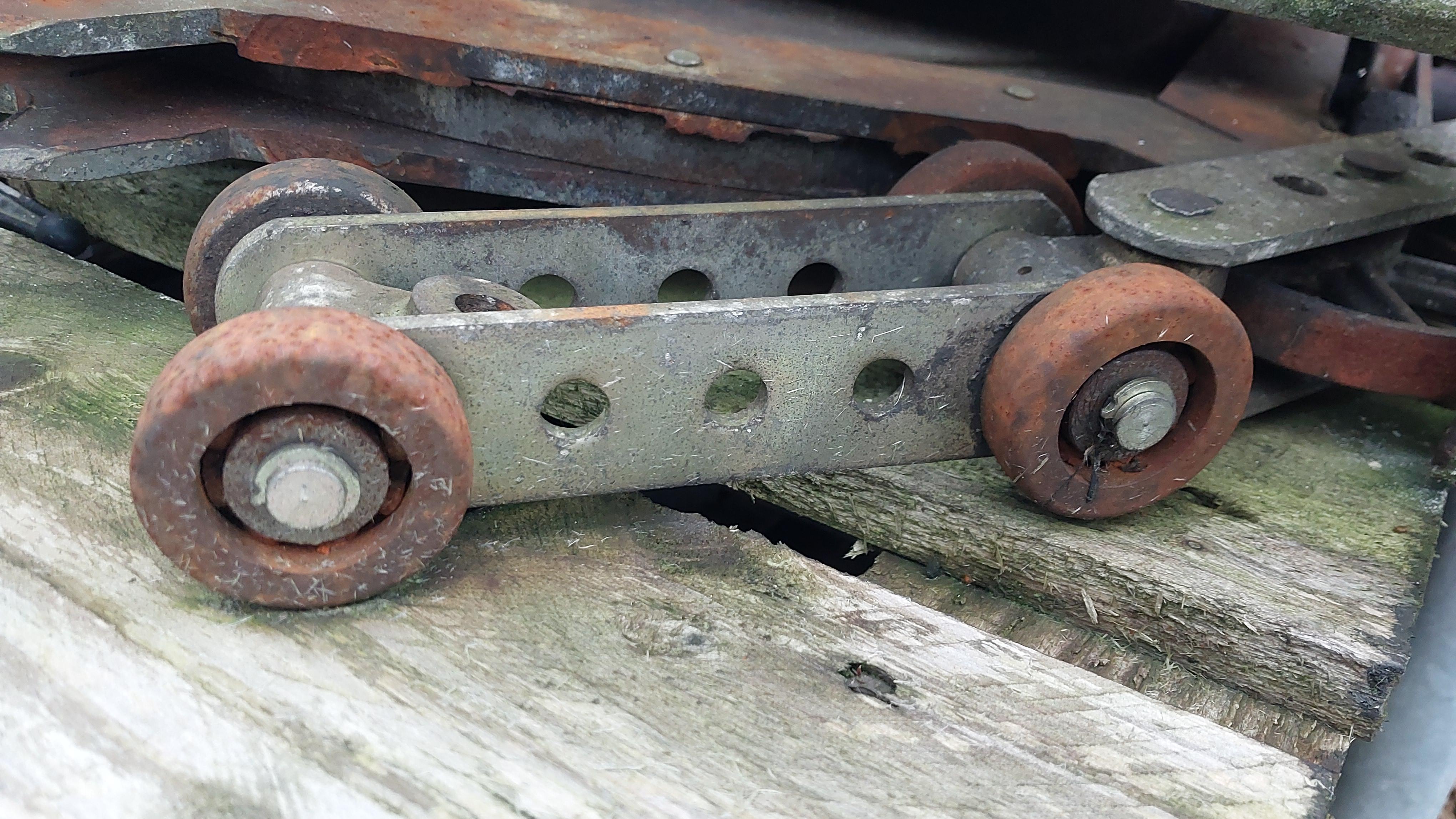 Used Bleeding Conveyor