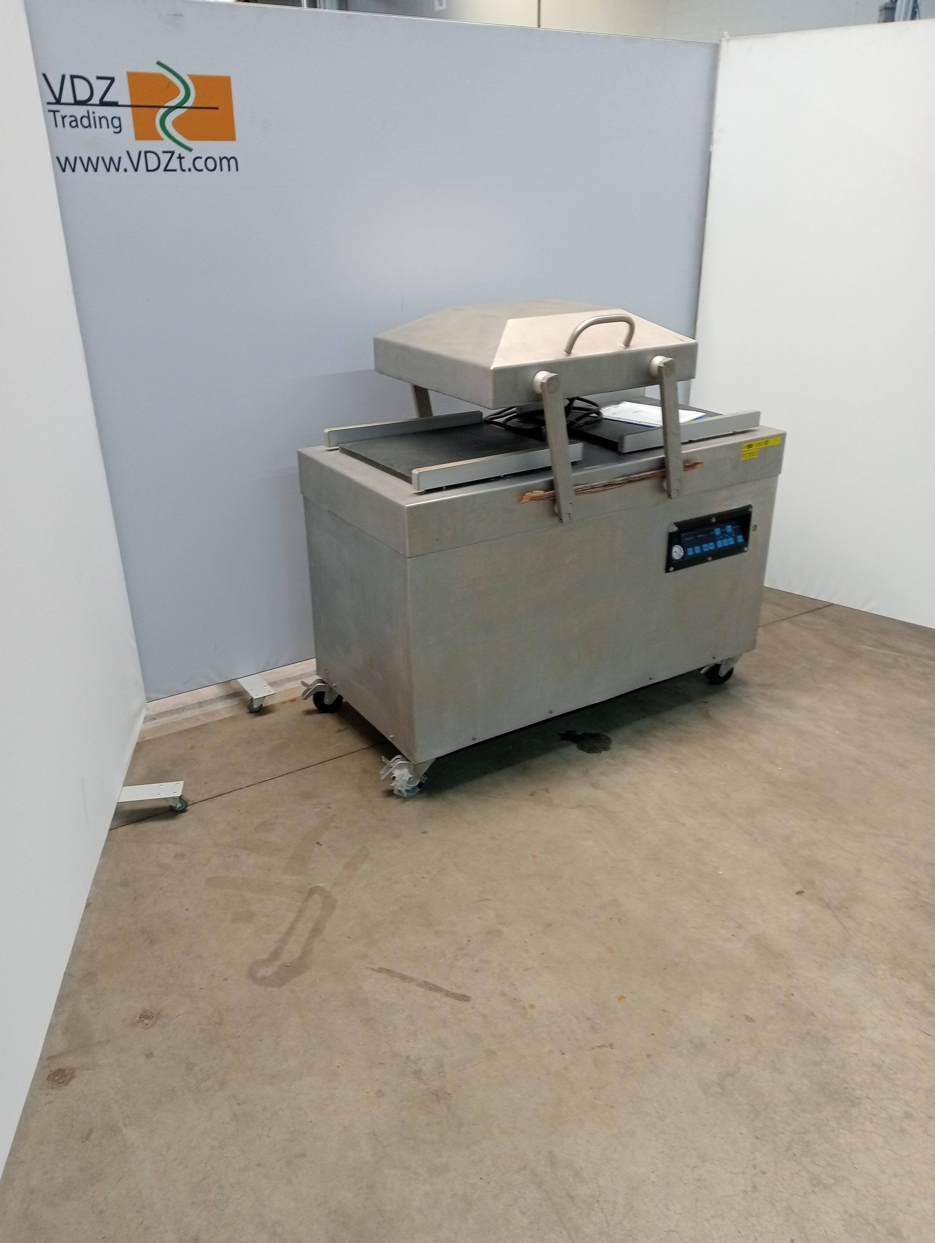 Used Double chamber vaccuum machine