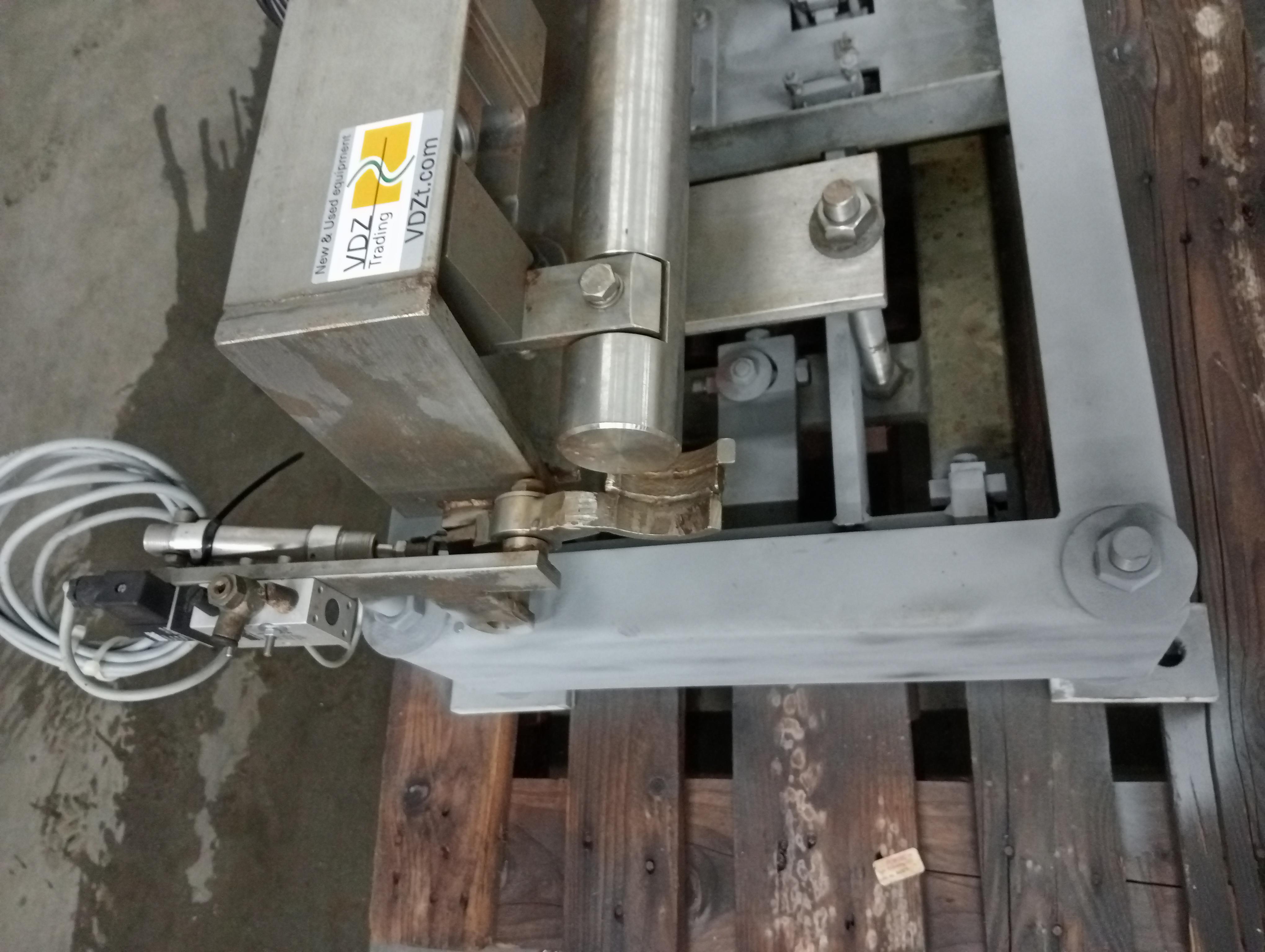 Used Tube Weight scale with indicator