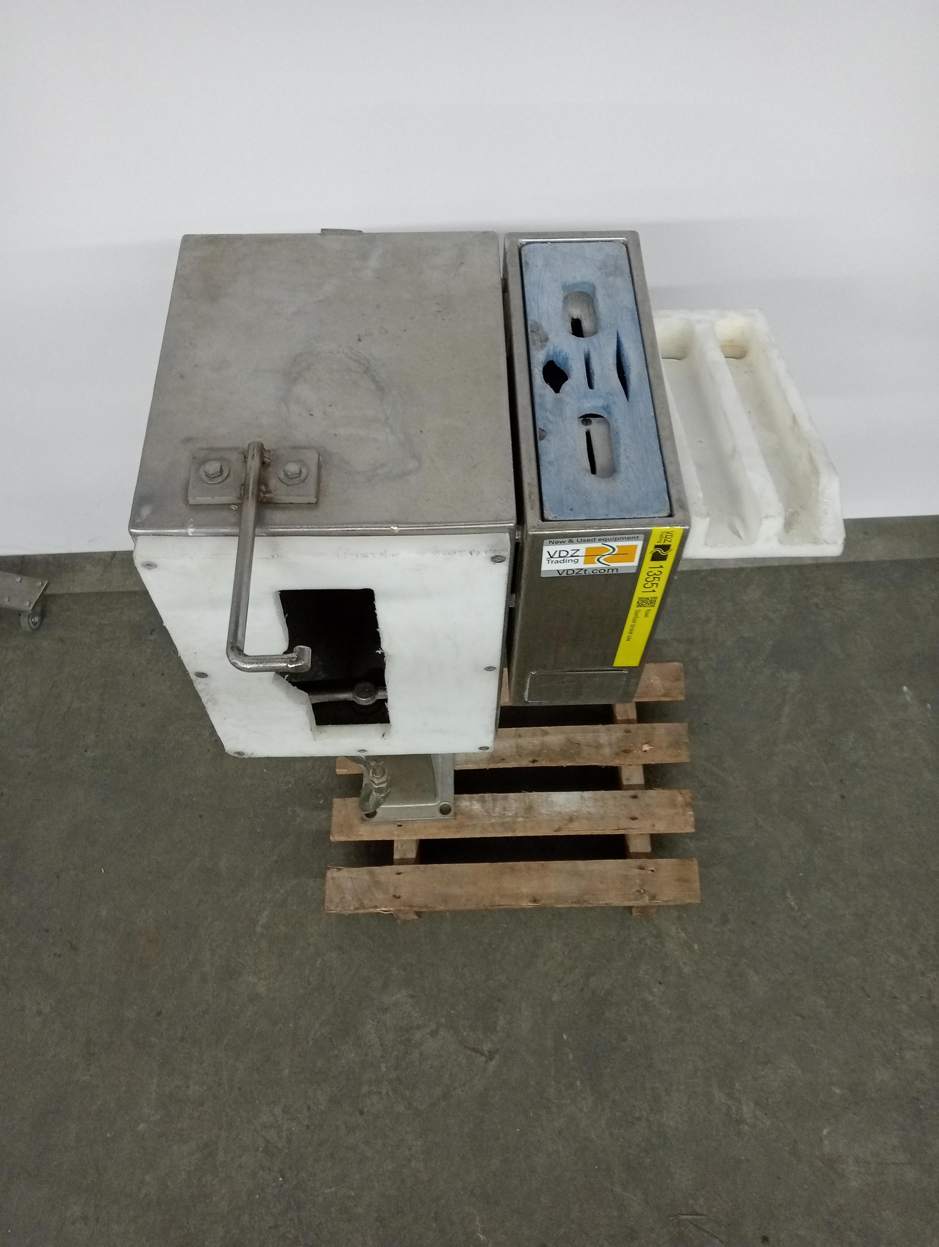 Used Sterilizer brisket saw