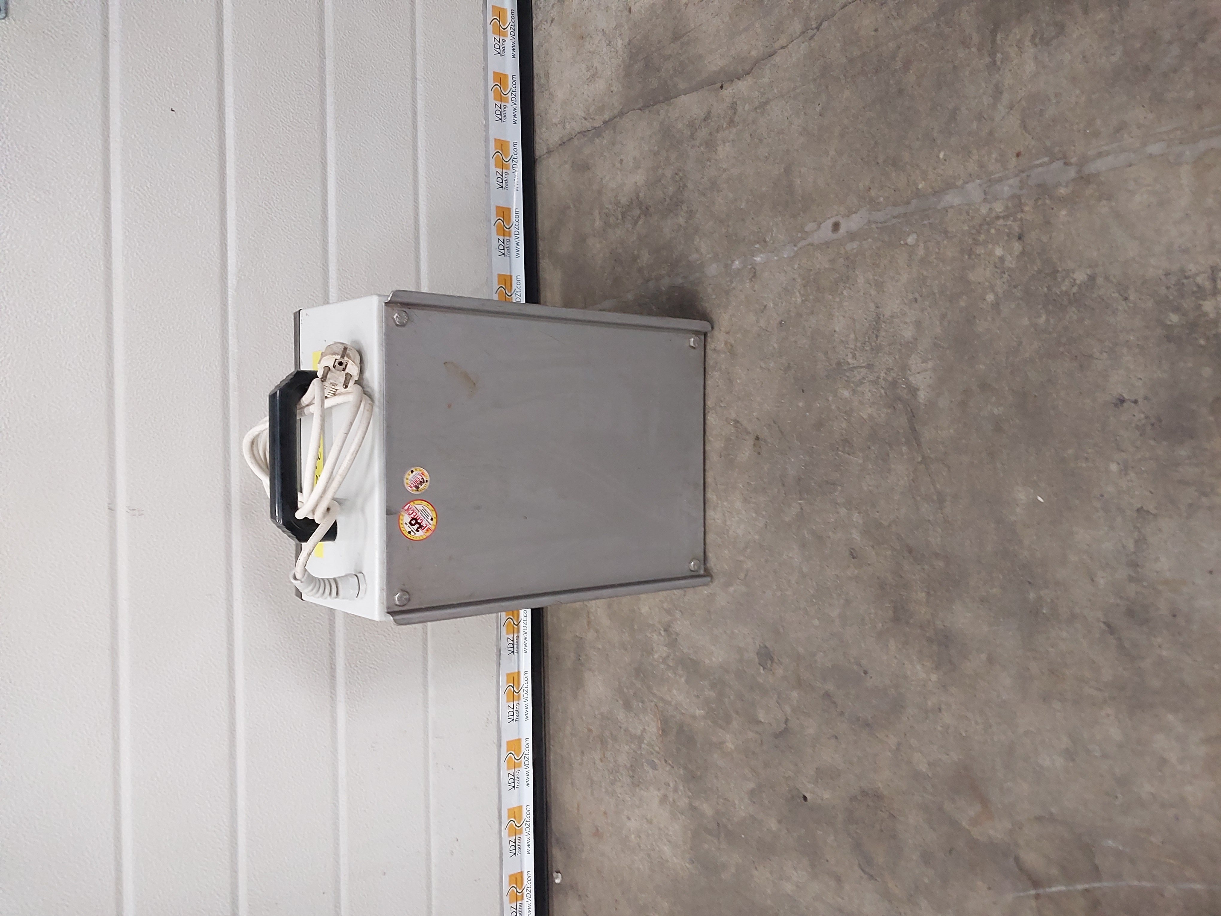 Used Stunning tong with transformer