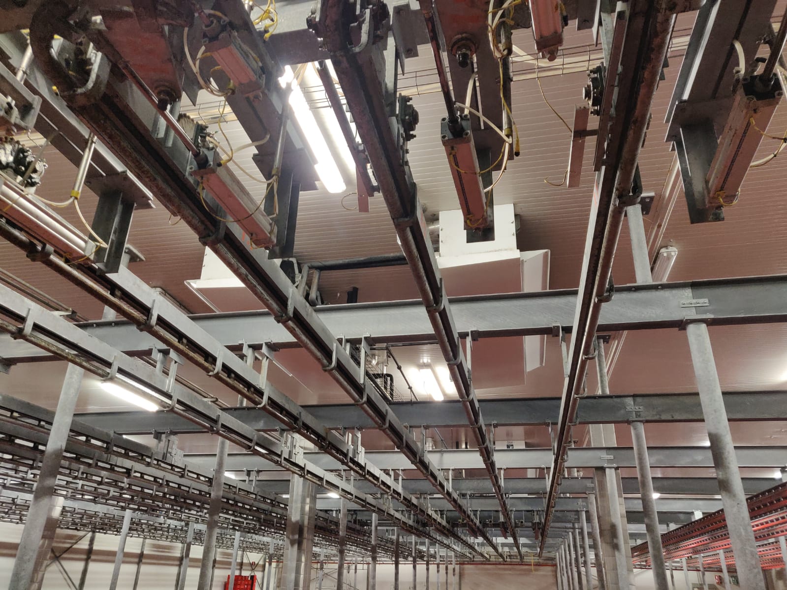 Used Automatic cold store conveyor and rail system