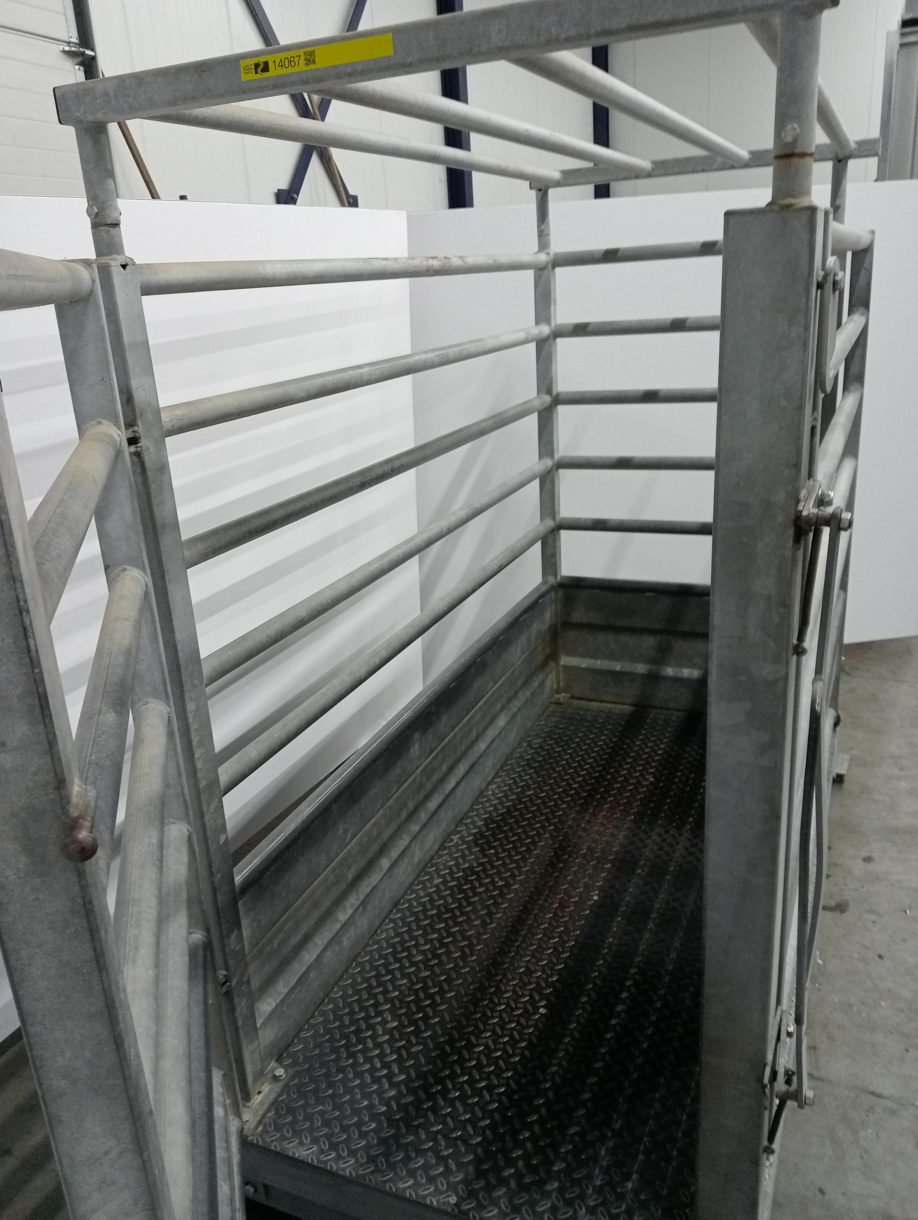 Used Stable Weight scale with indicator