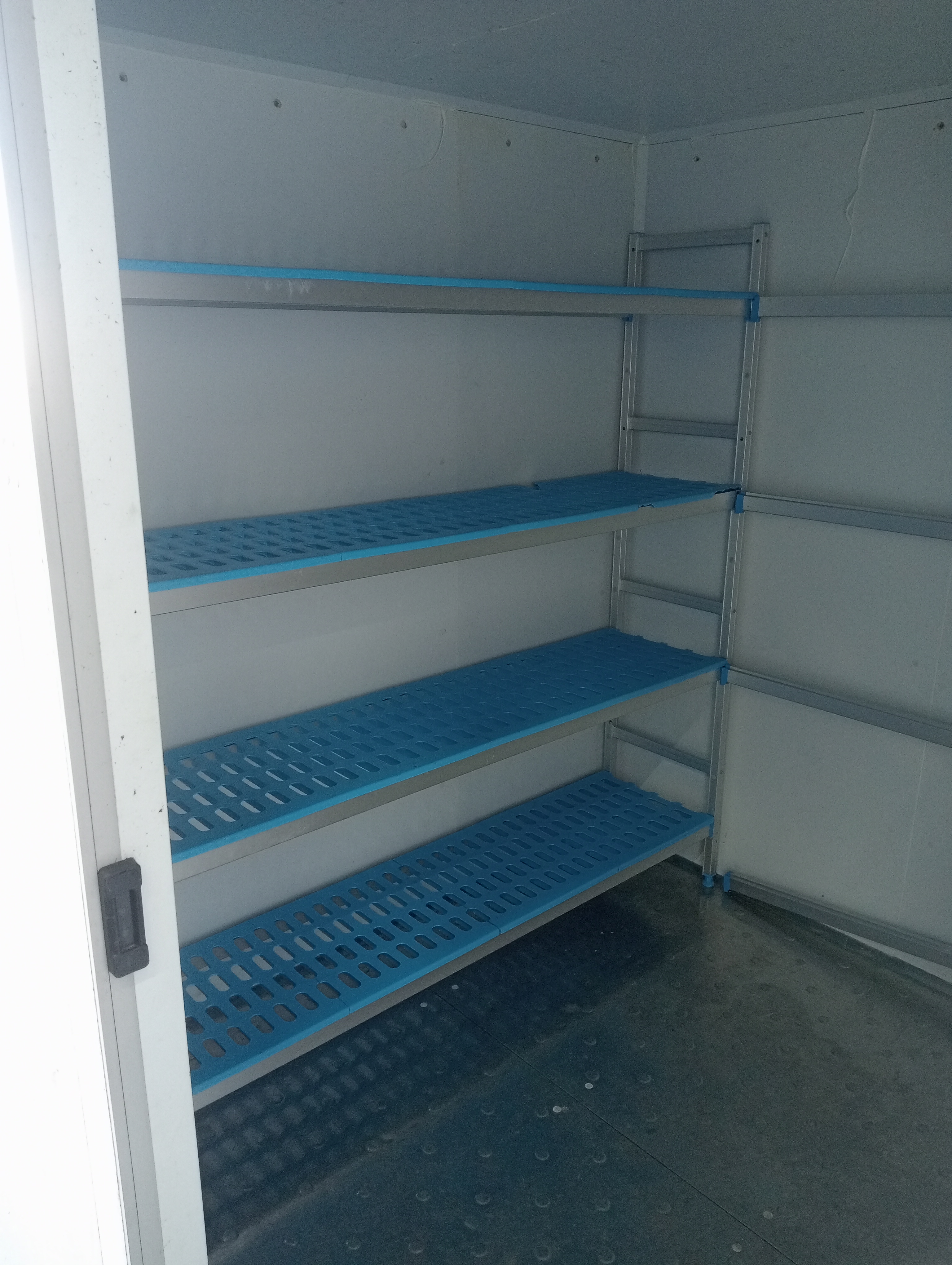 Used Freezer container