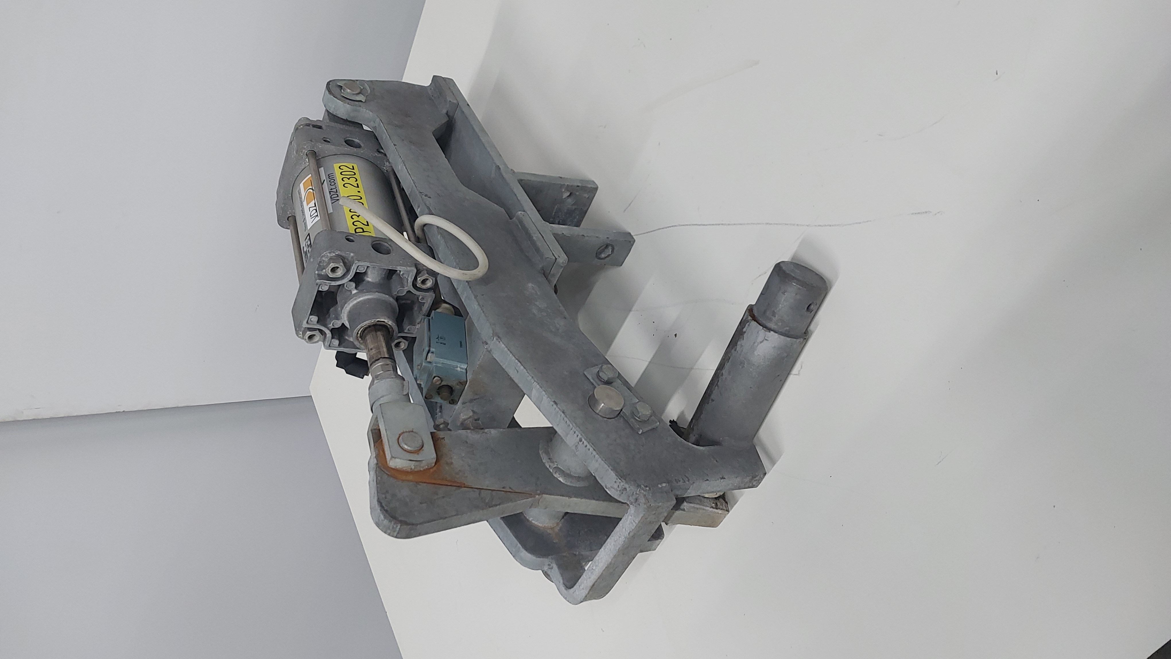 Used Tube rail synchroniser