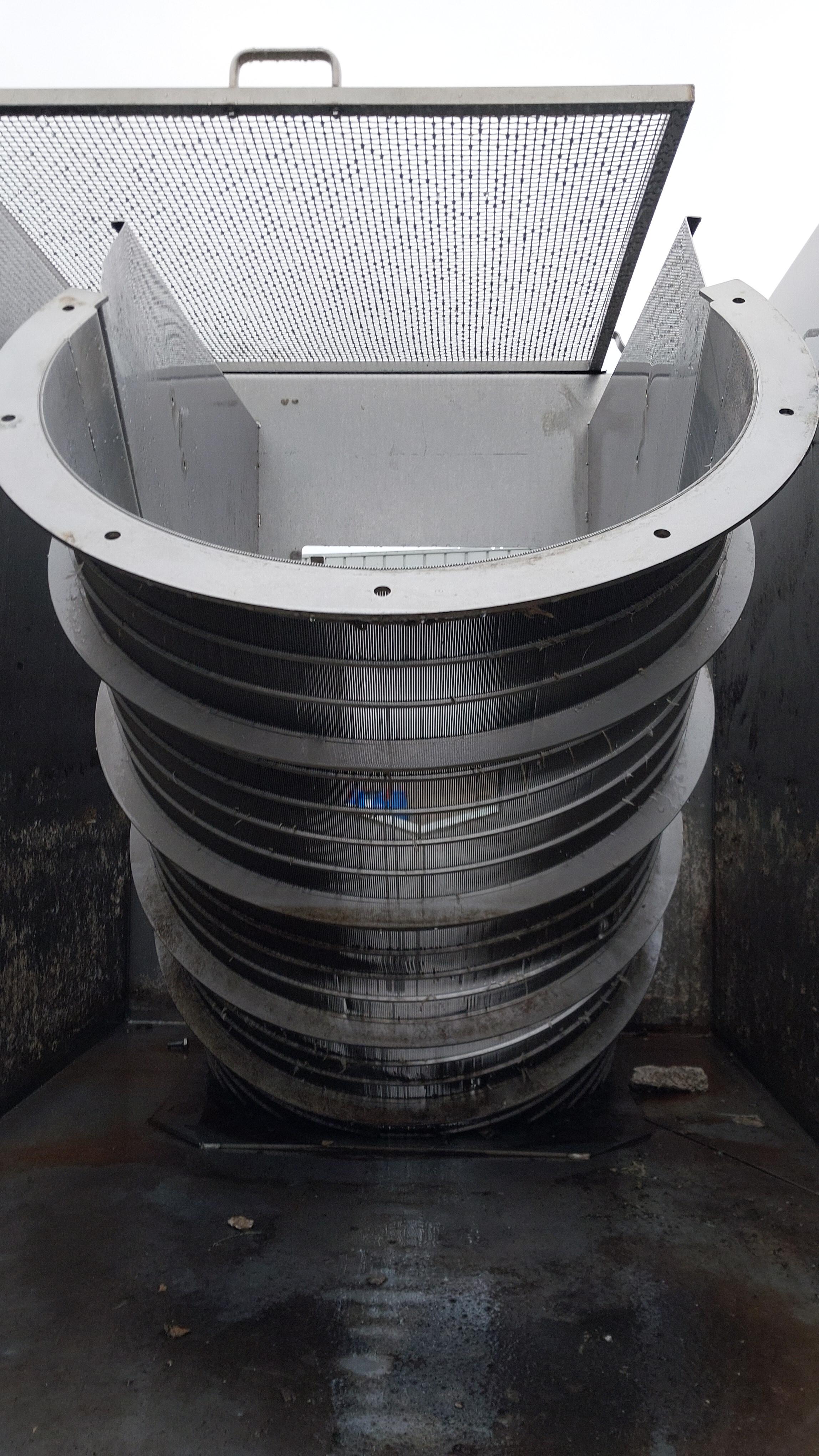 Used Screw Conveyor for feathers incl. feather separator