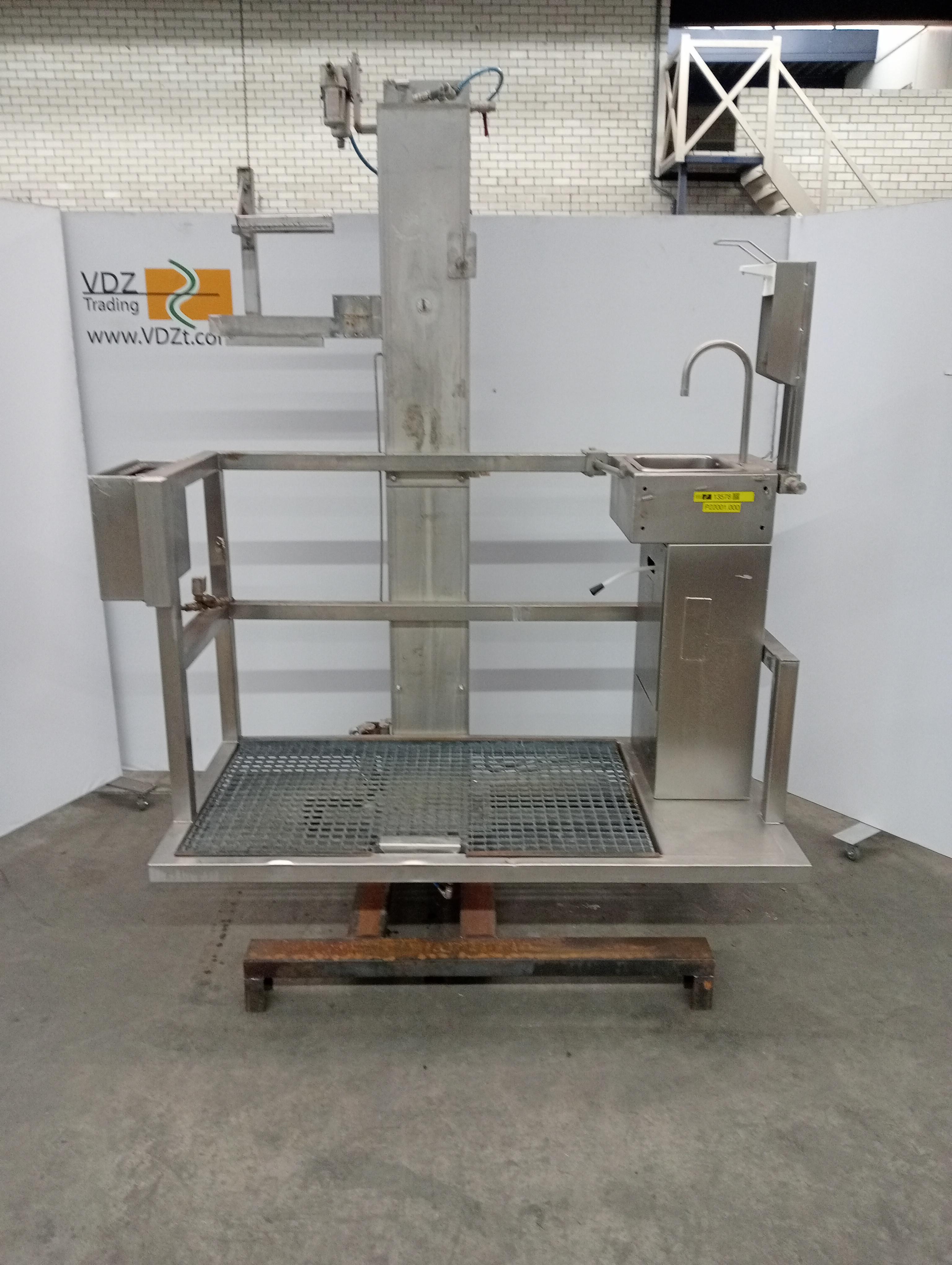 Used Movable platform