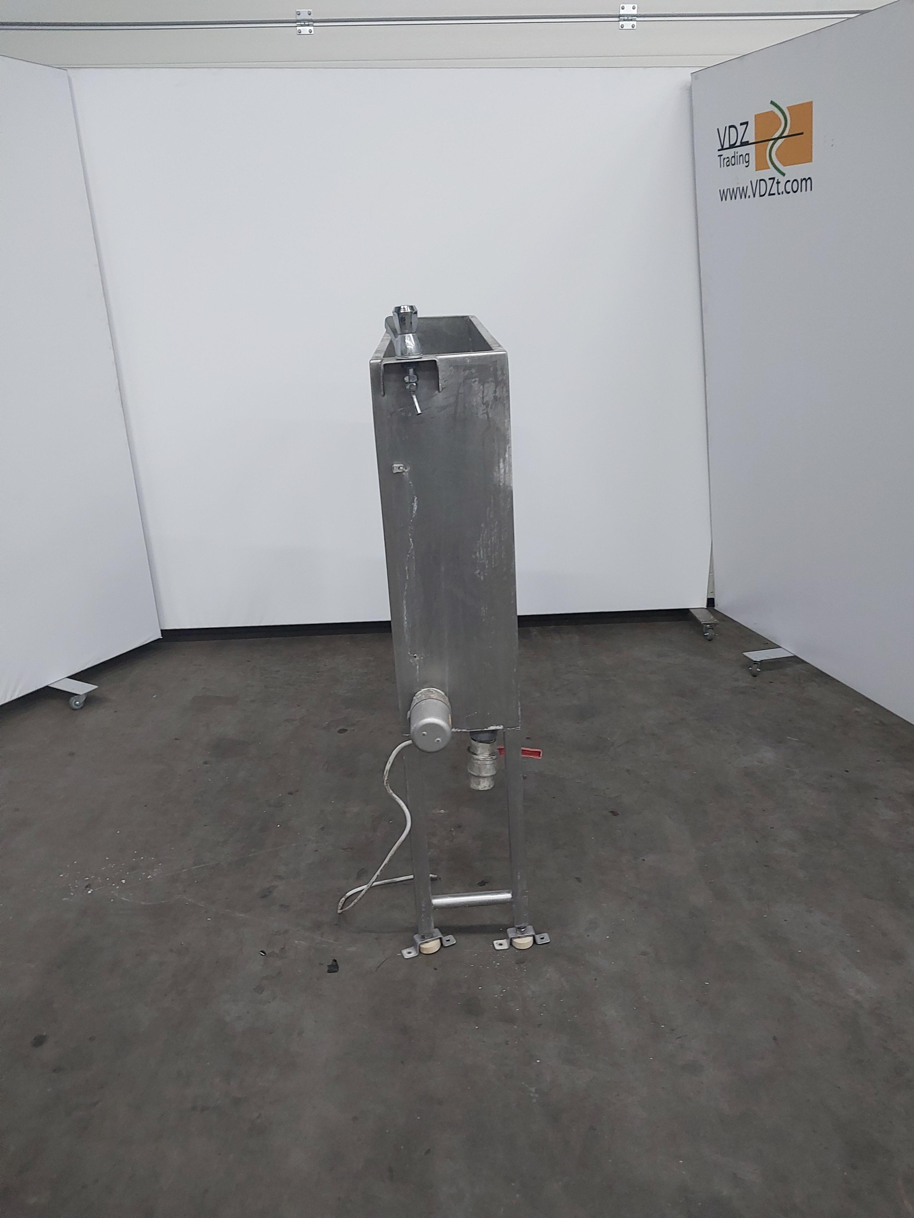 Used Sterilizer splitting saw