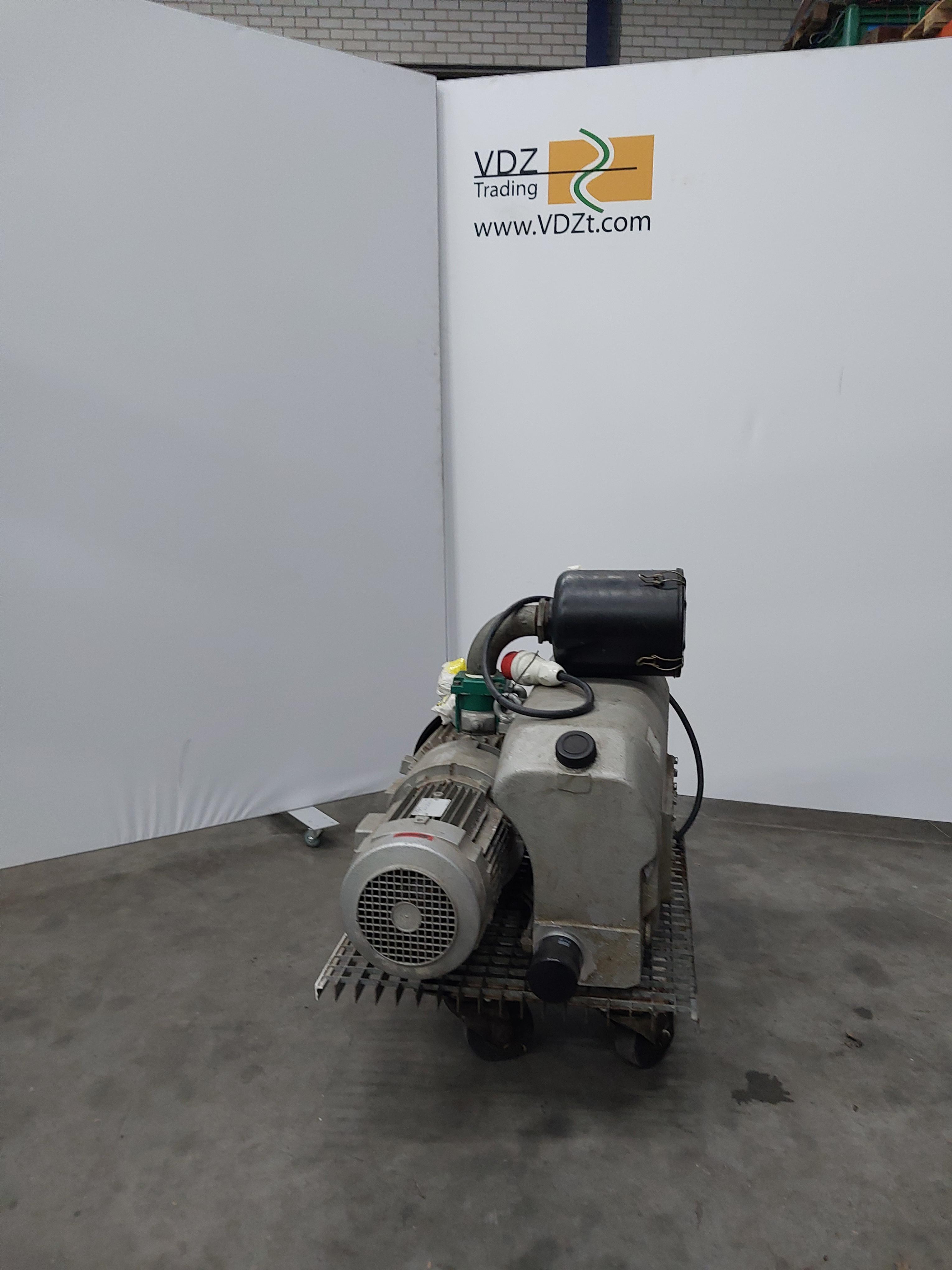 Used Vacuum pump