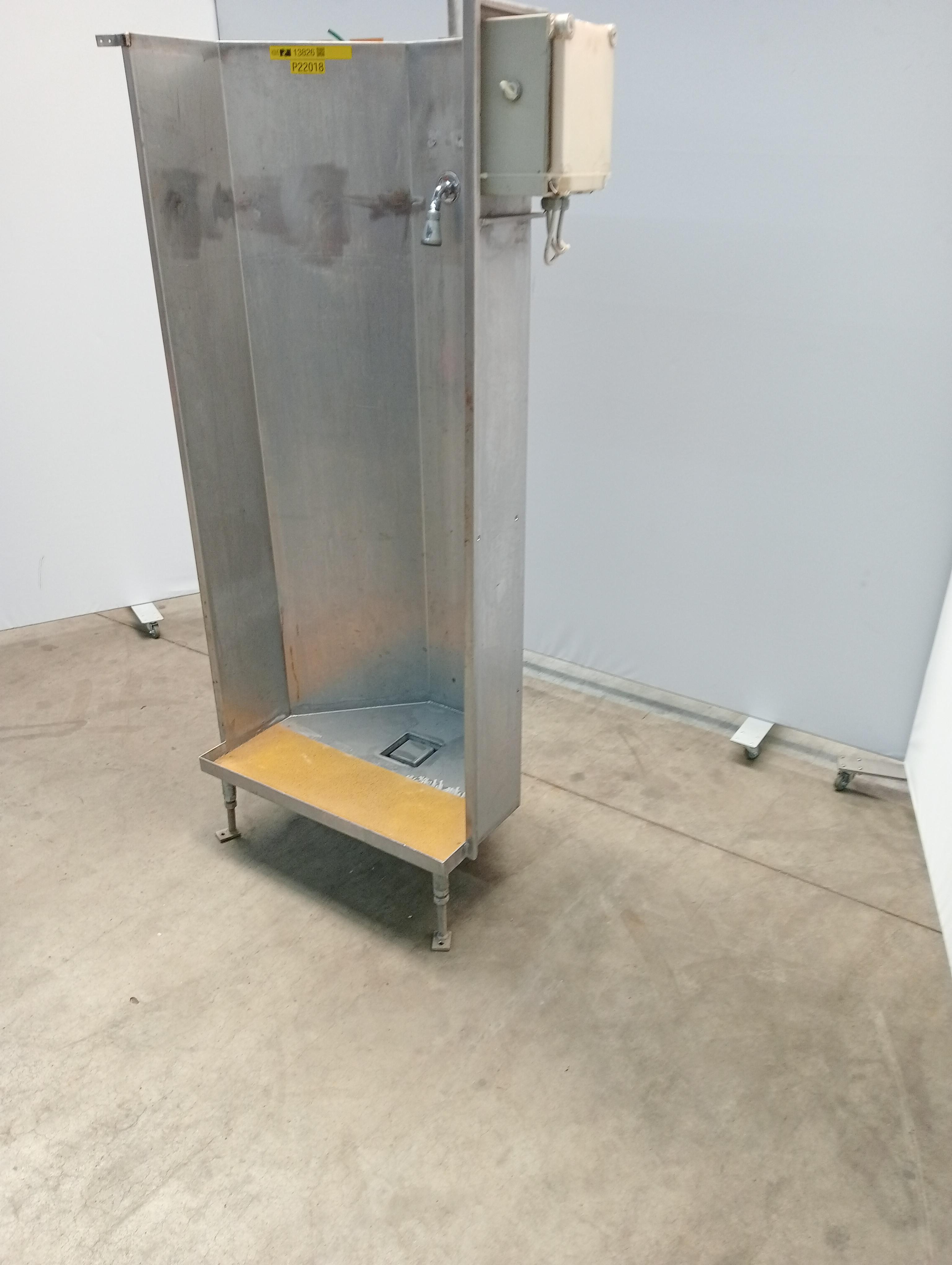 Used Apron washer