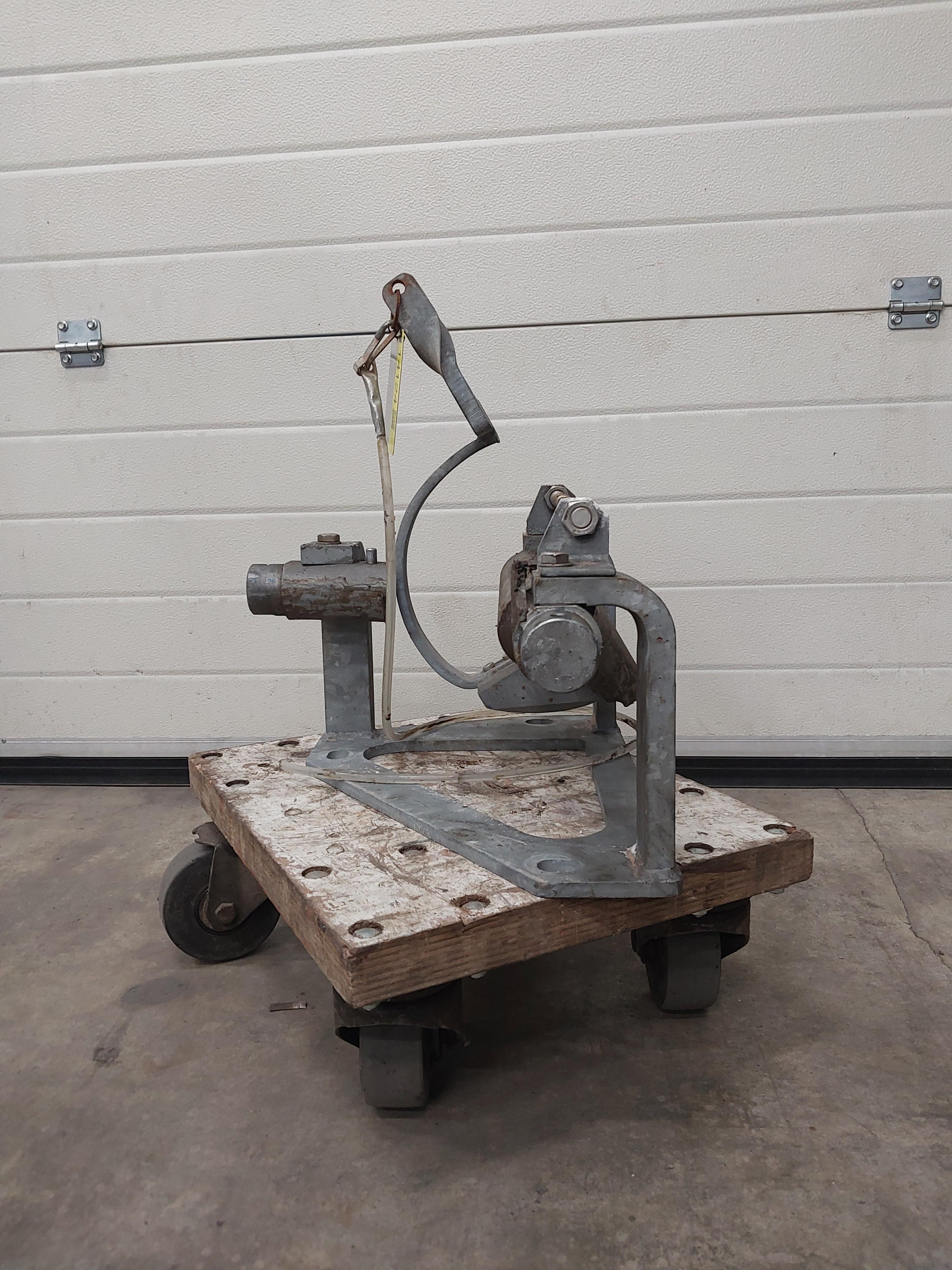 Used Switch right inside 90°