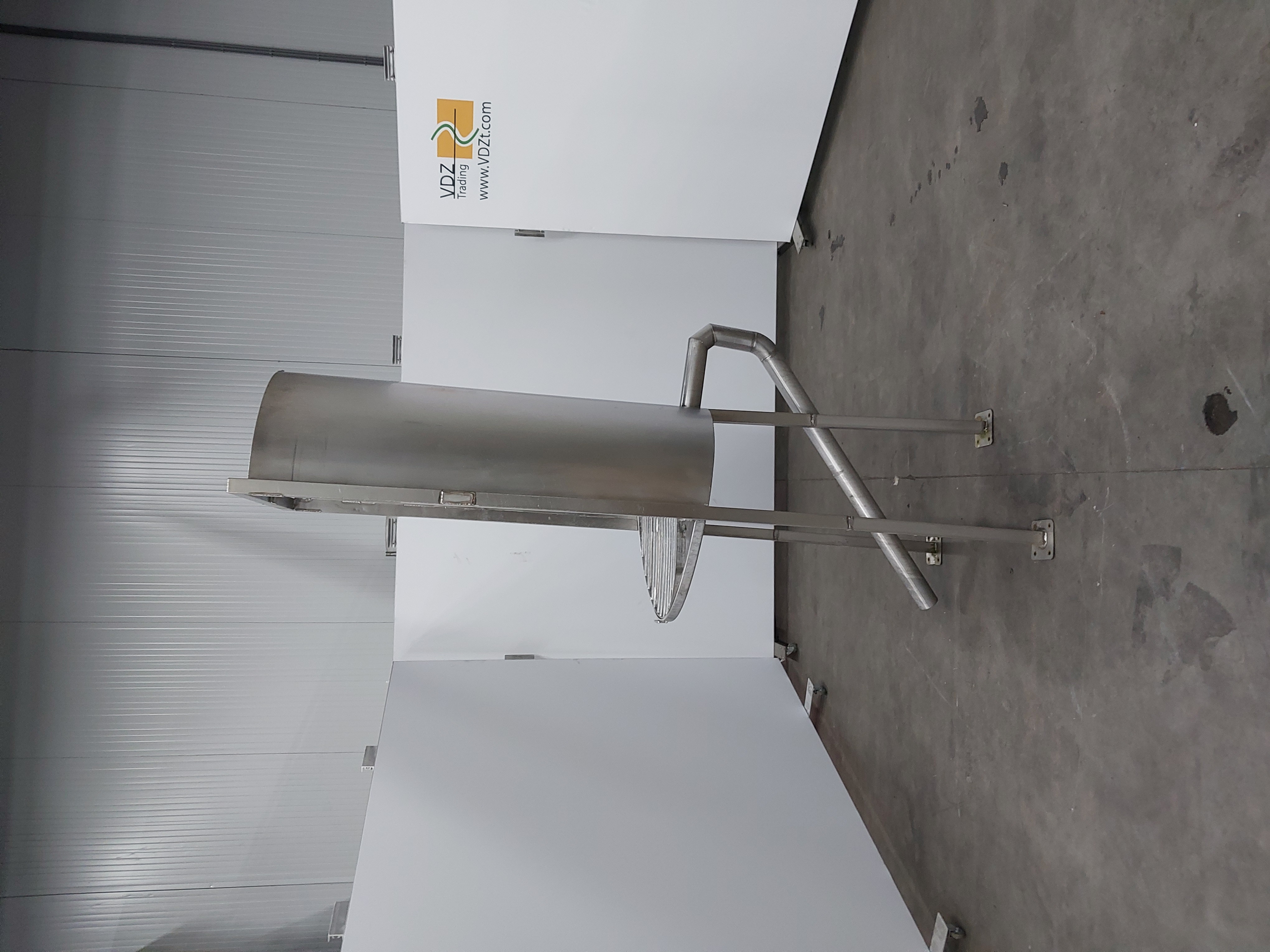 Used Head wash cabinet