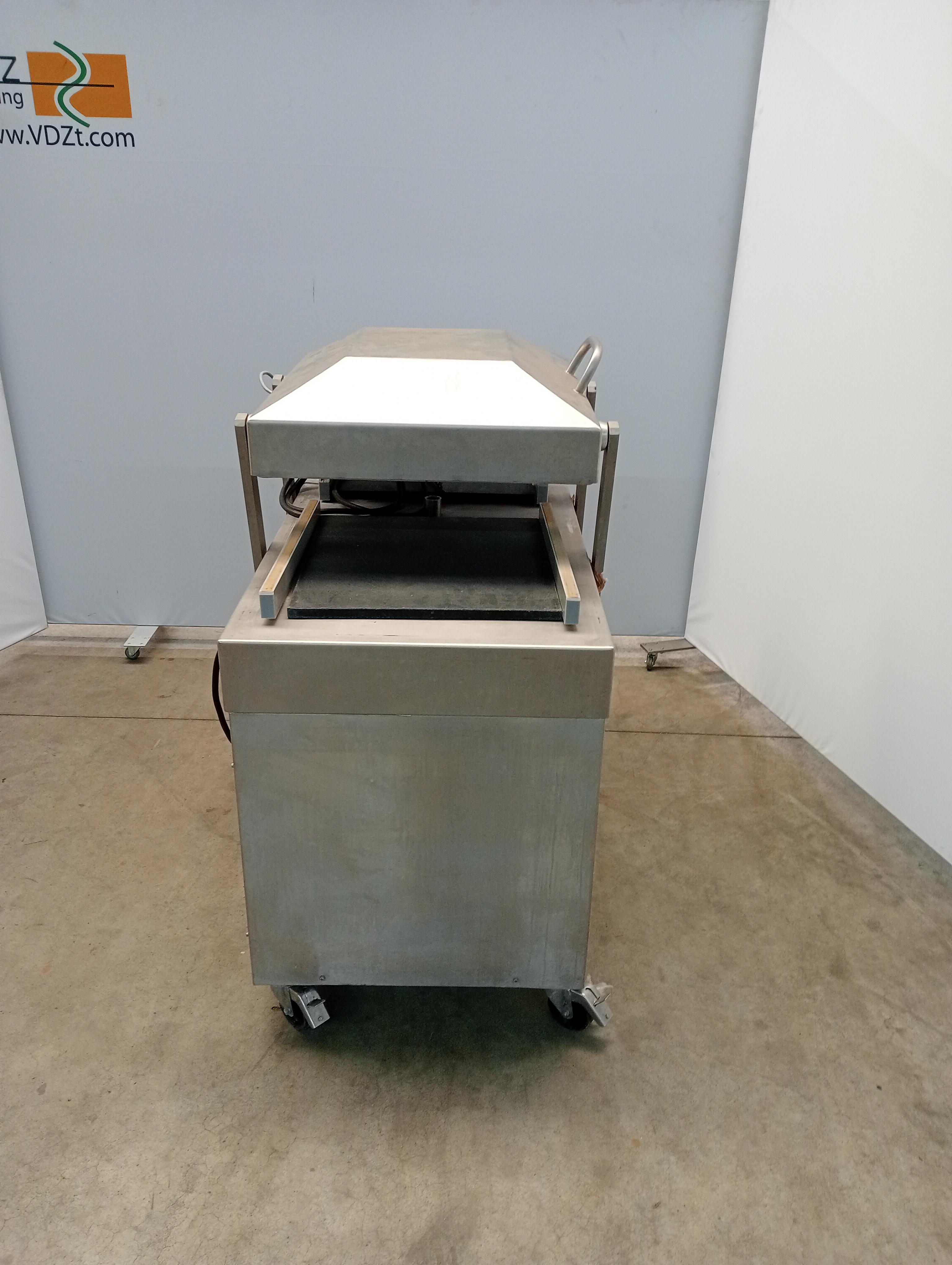 Used Double chamber vaccuum machine