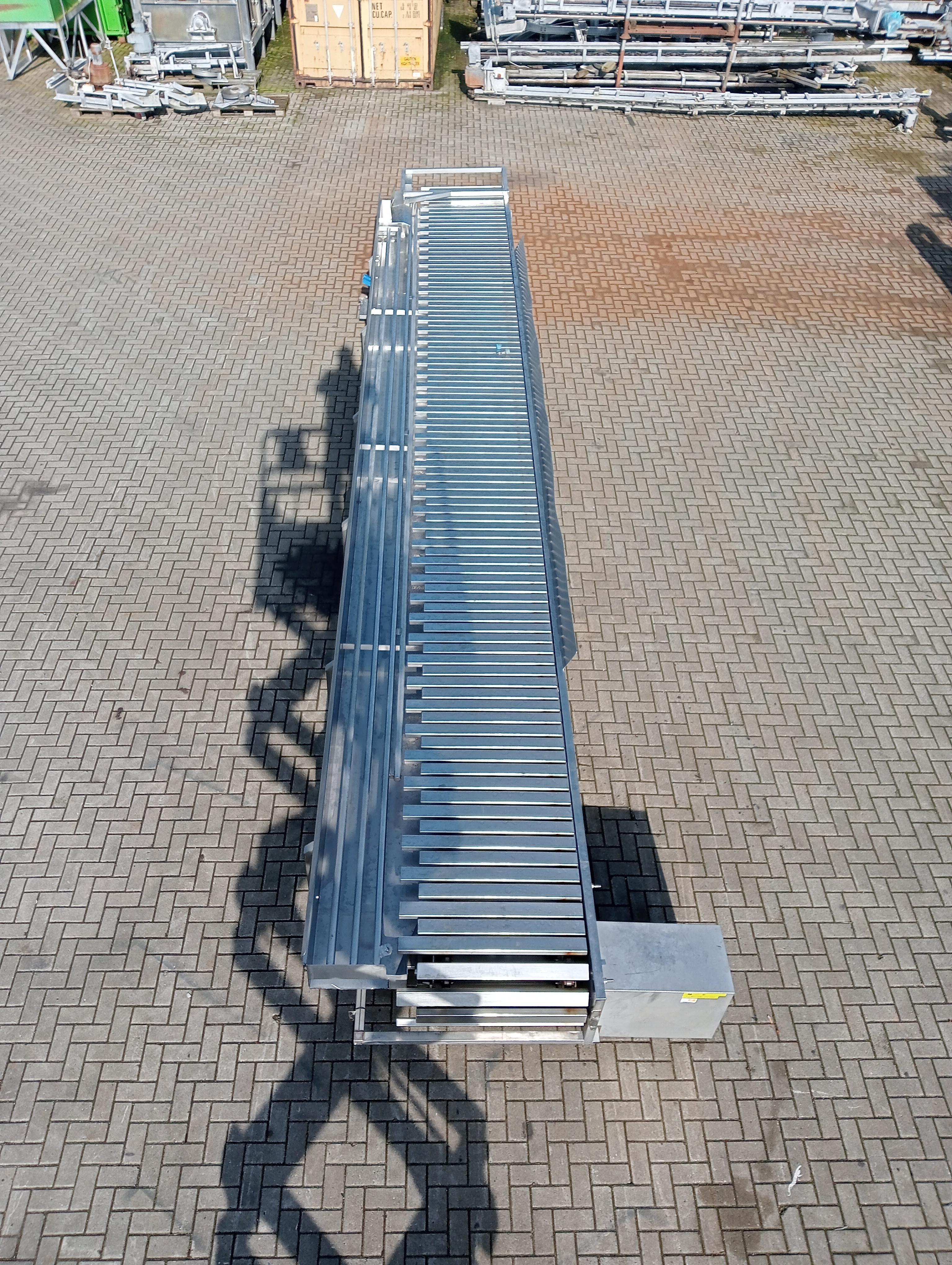 Used Bleeding table conveyor