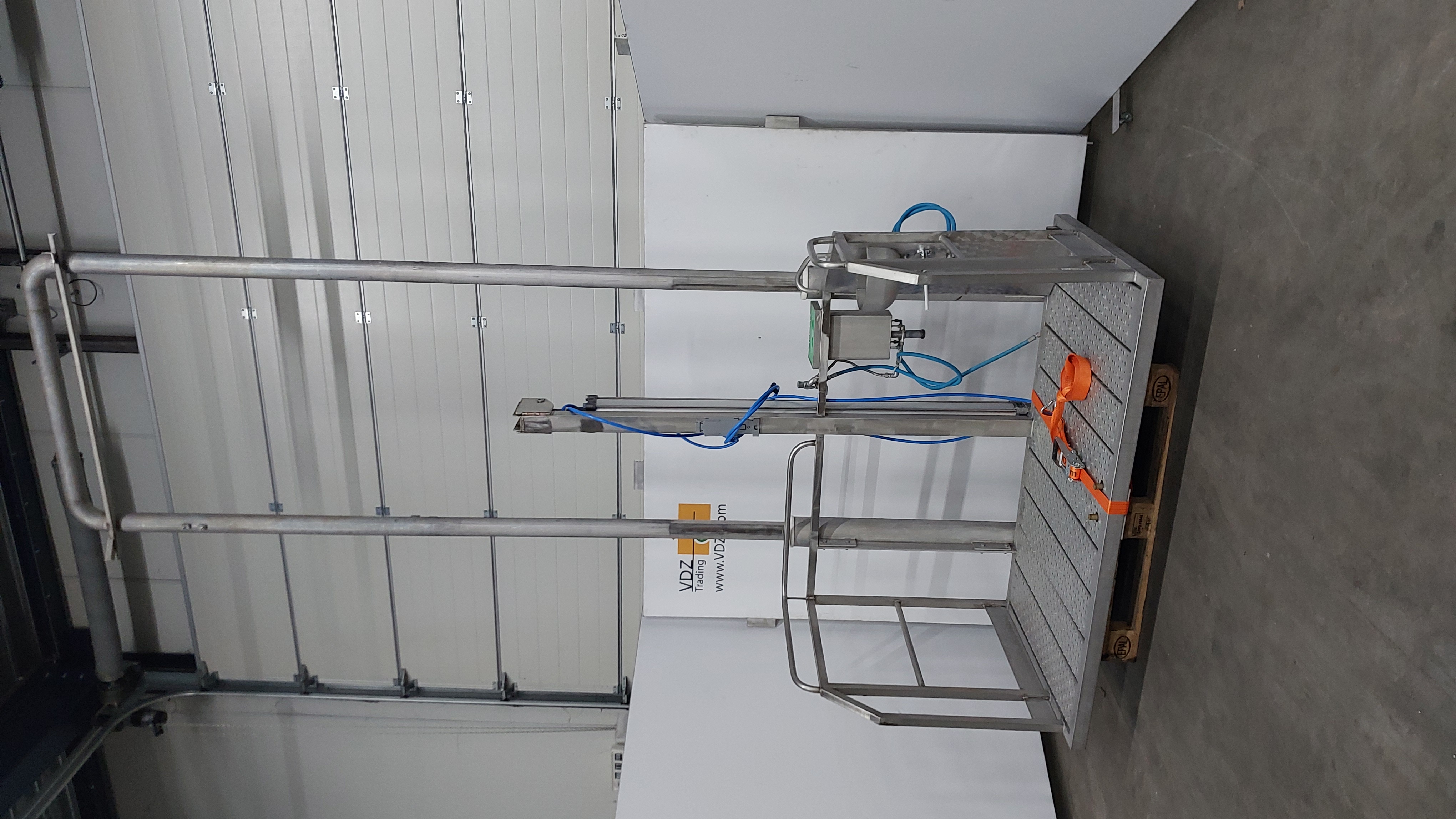 Used Movable platform