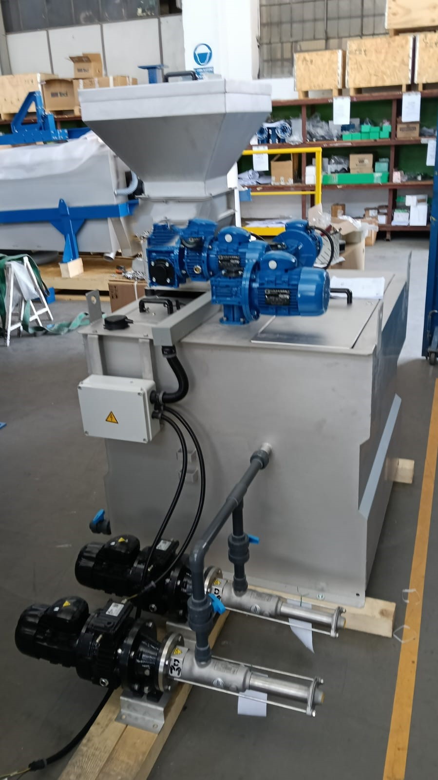 Used Polymer Automatic and Continuous Make-Up Unit Model