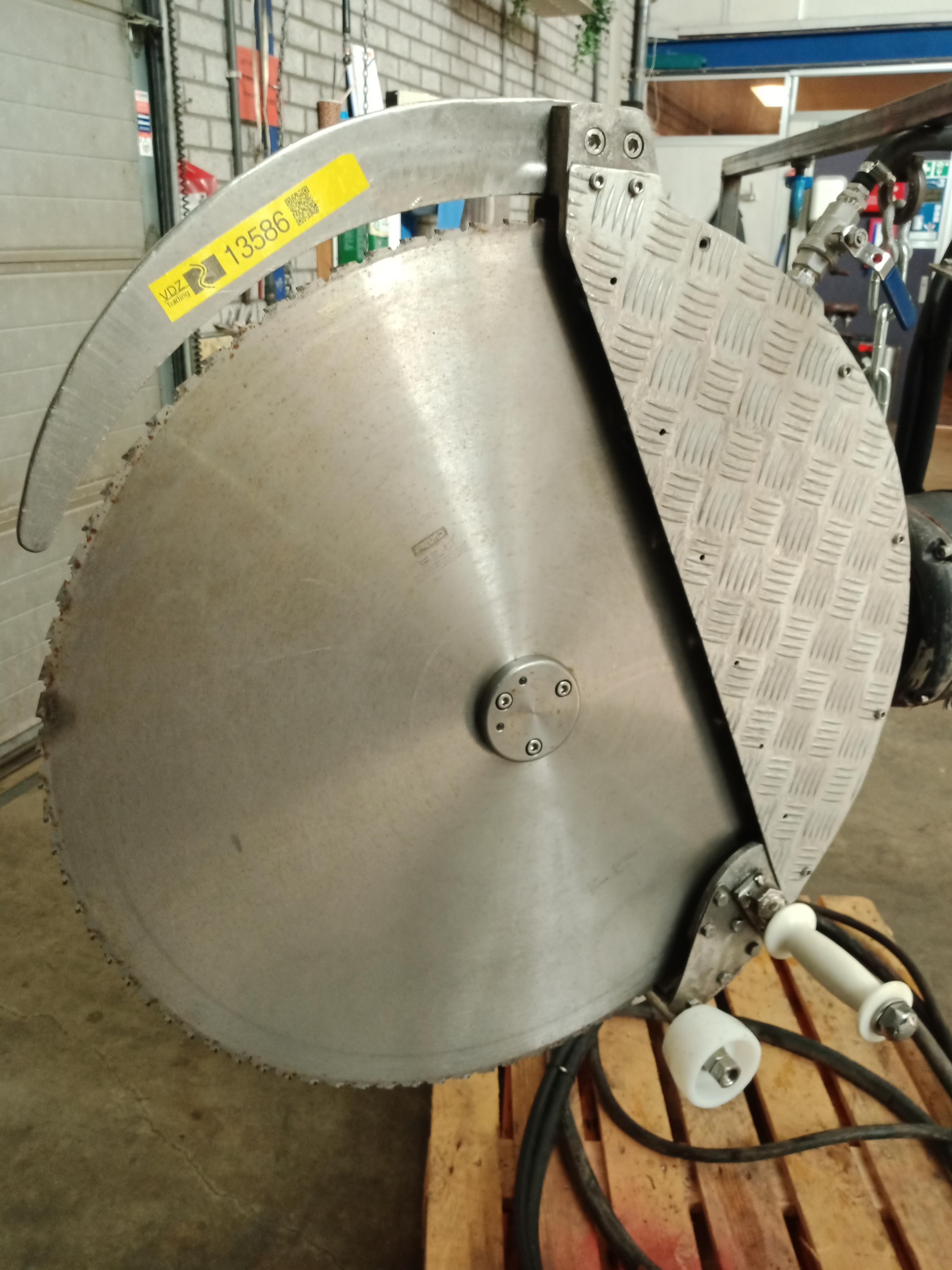 Used Circular splitting saw
