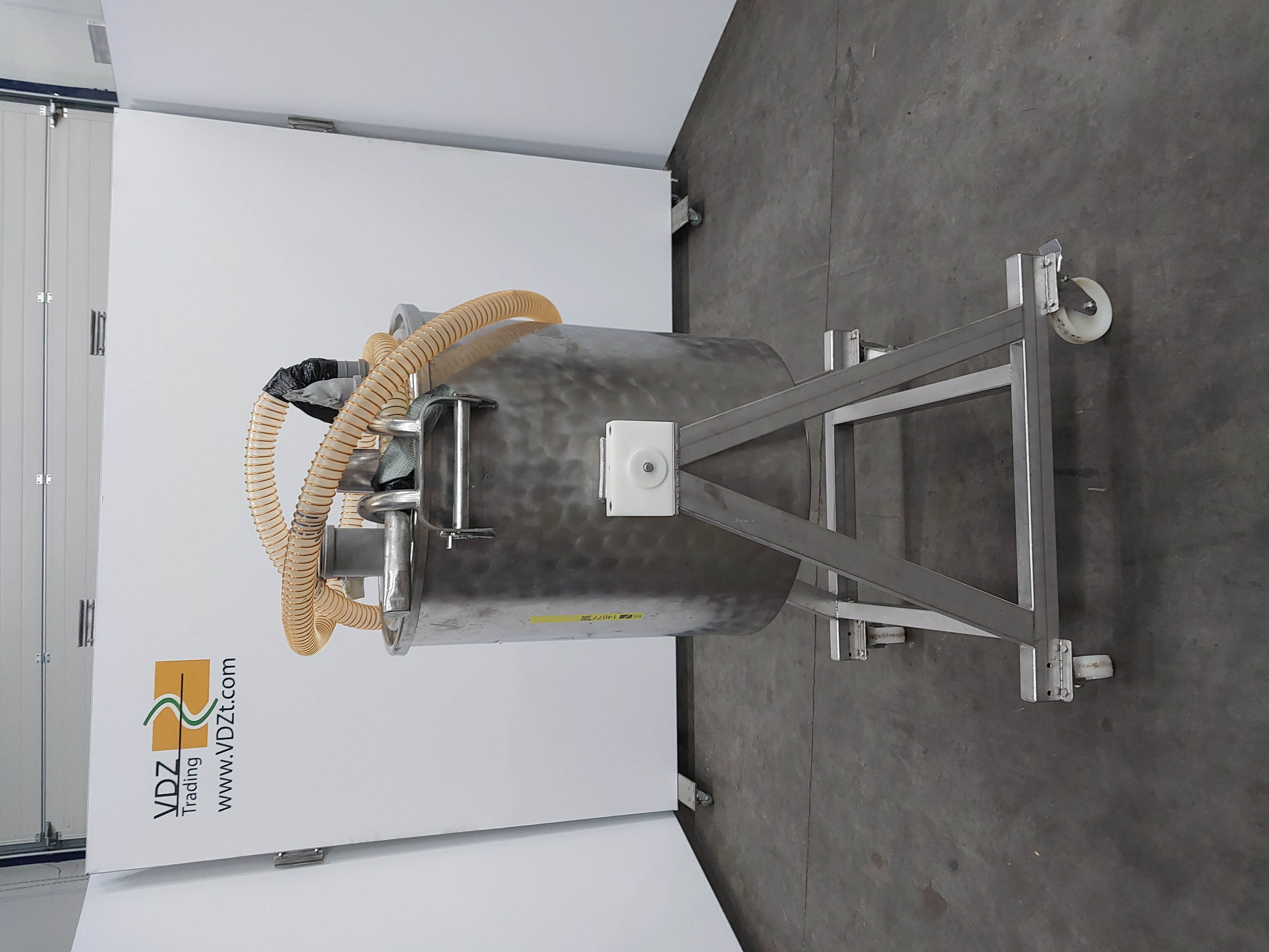 Used Vacuum Tank - Spinal cord removal system