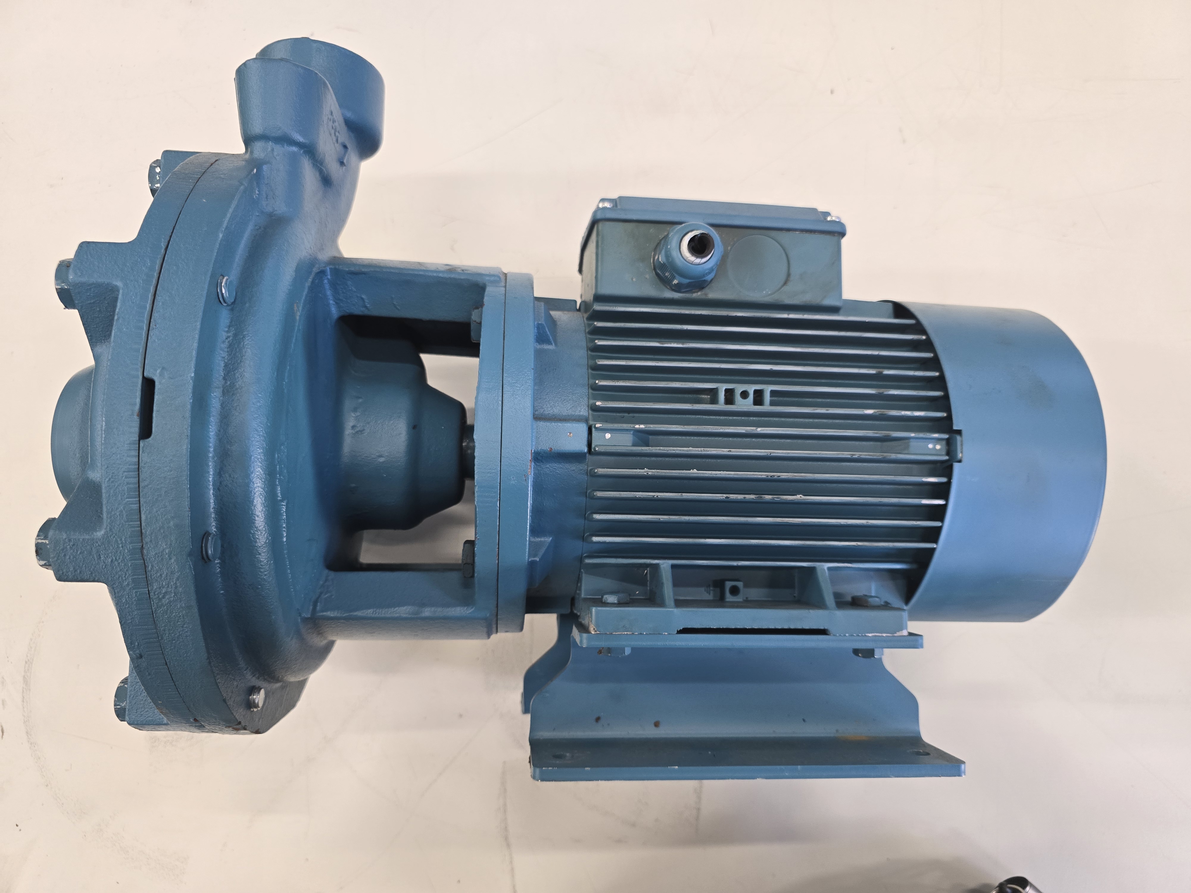 Used Centrifugal pump