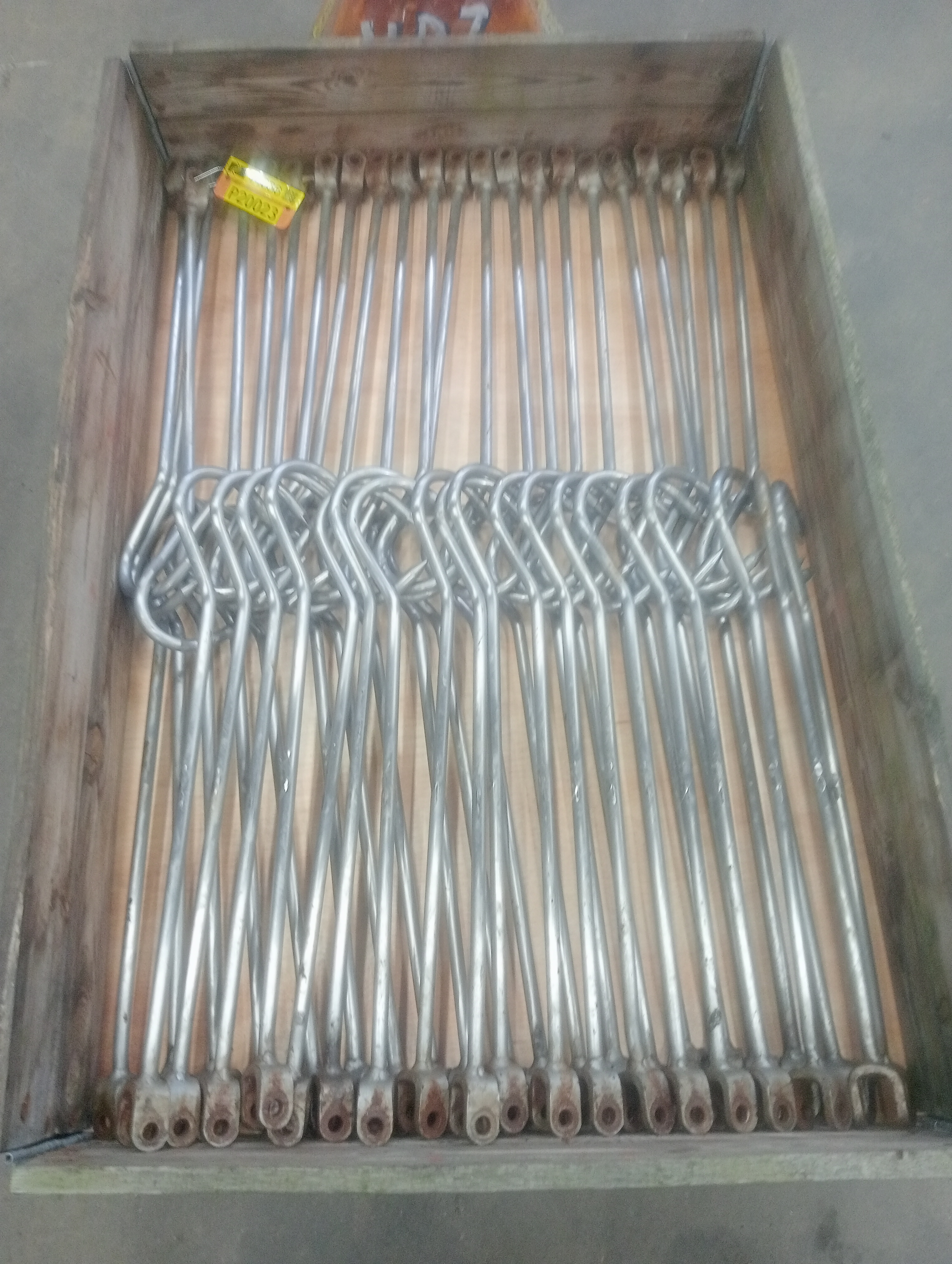 Used Hooks voor organ conveyor