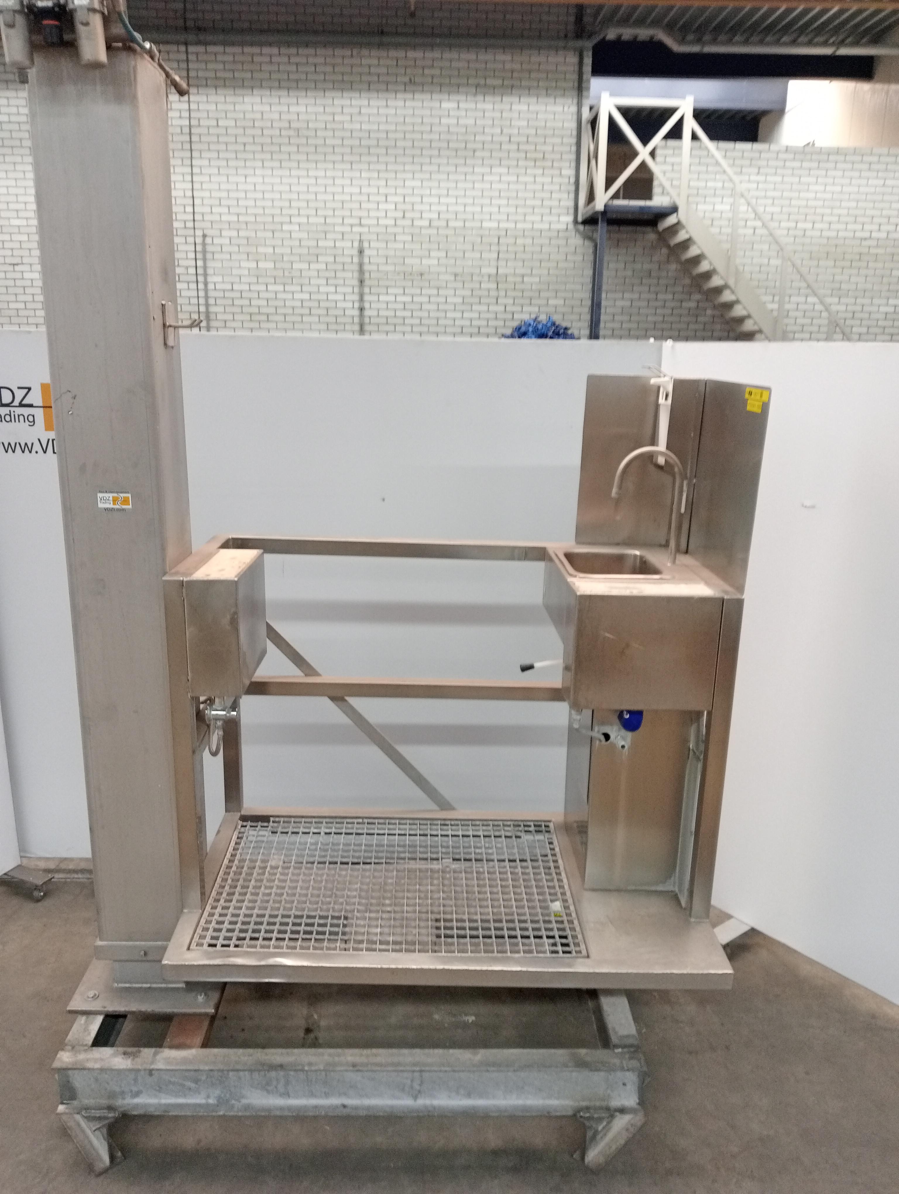 Used Platform movable