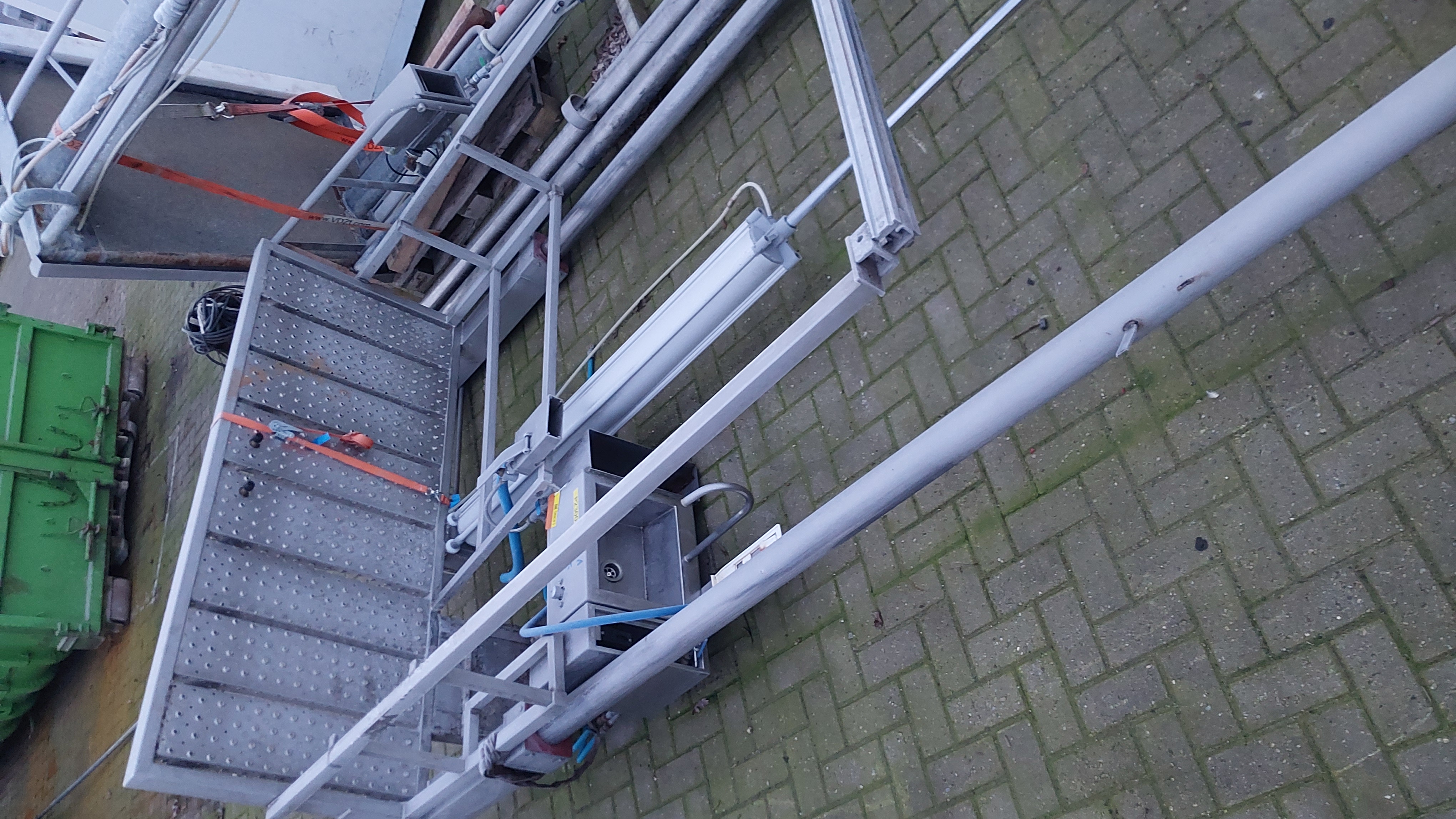 Used Movable platform