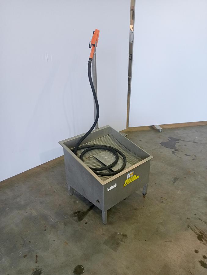 Used Bootwasher