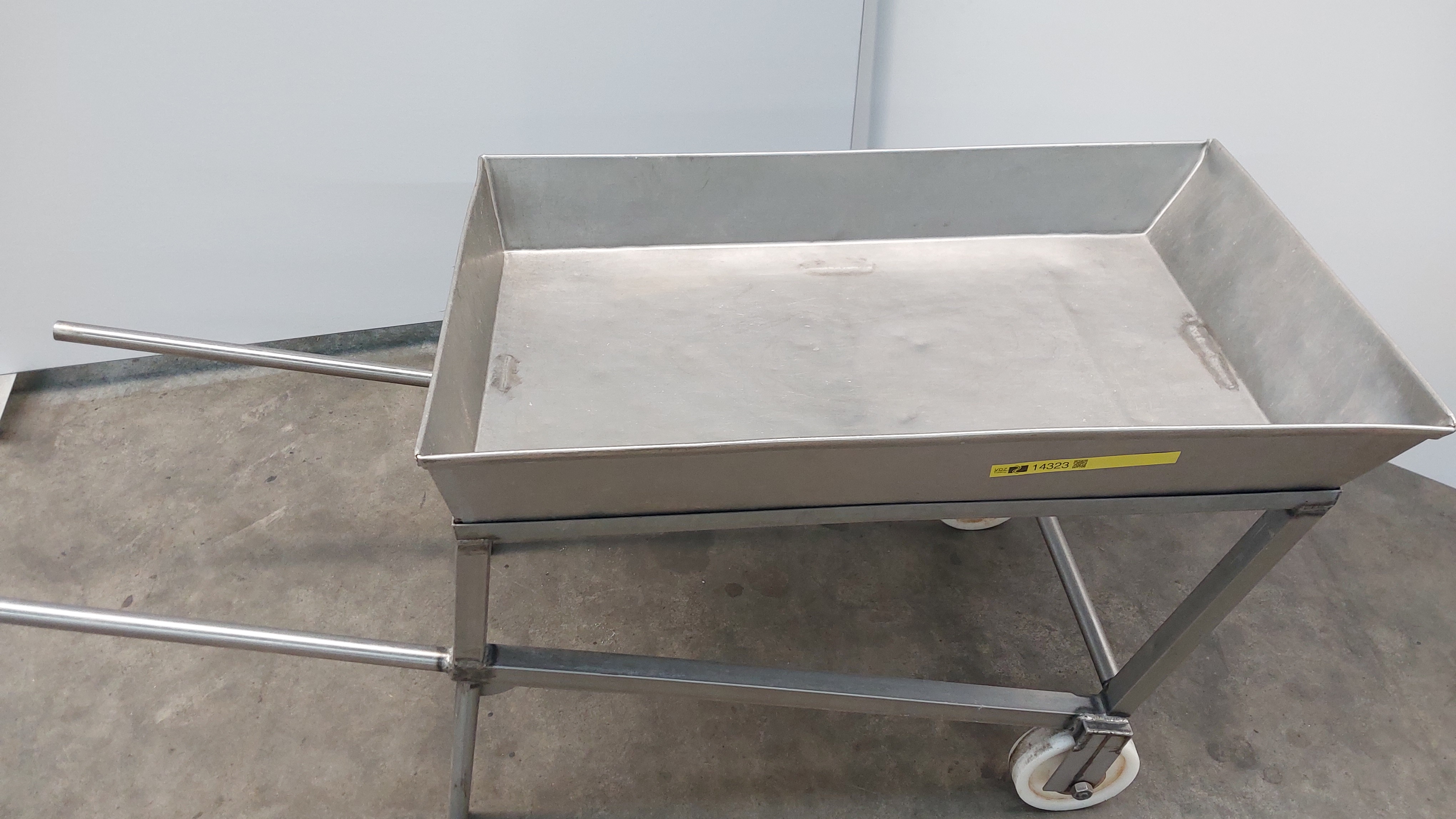 Used Stainless steel cart