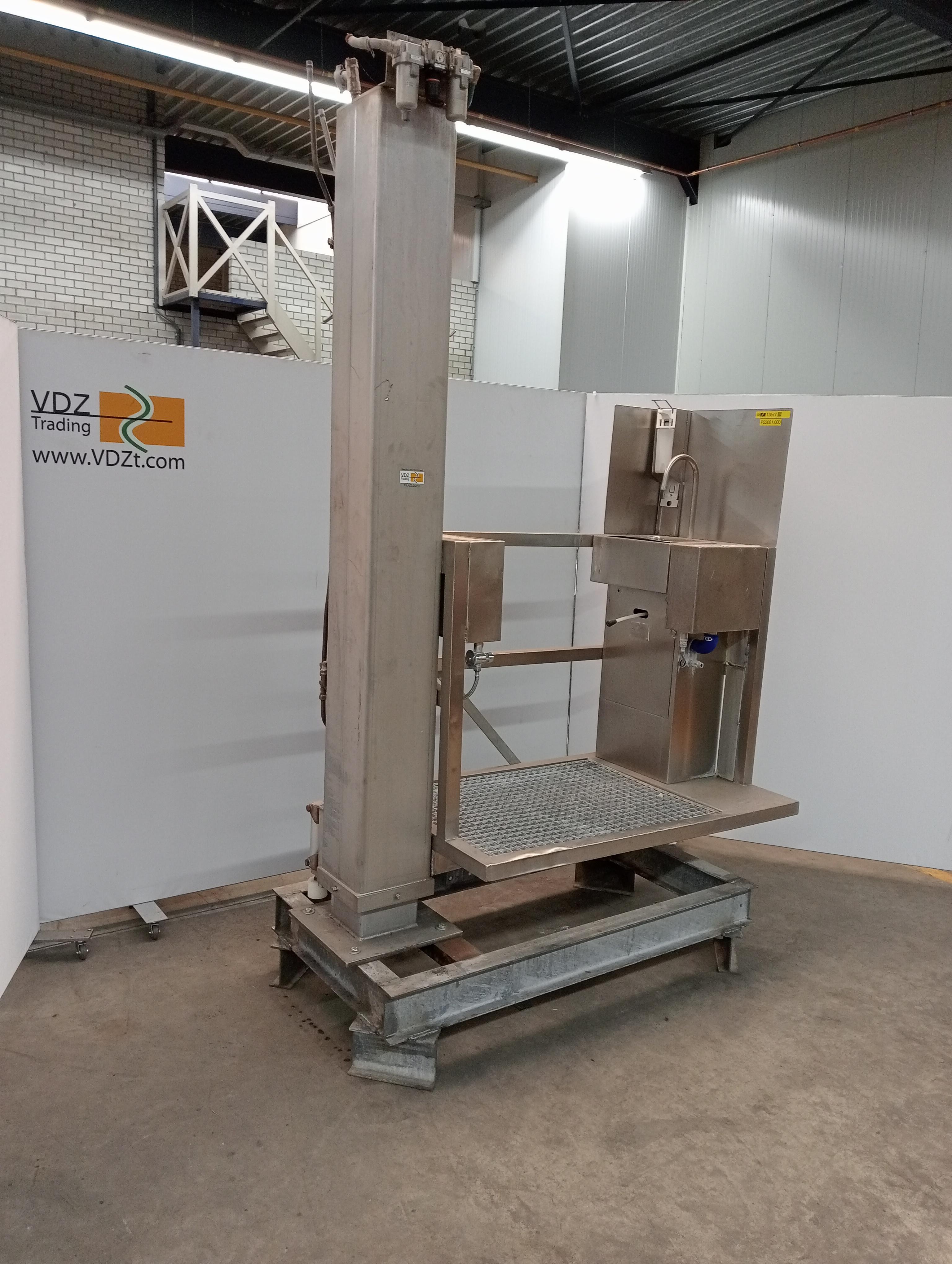 Used Platform movable