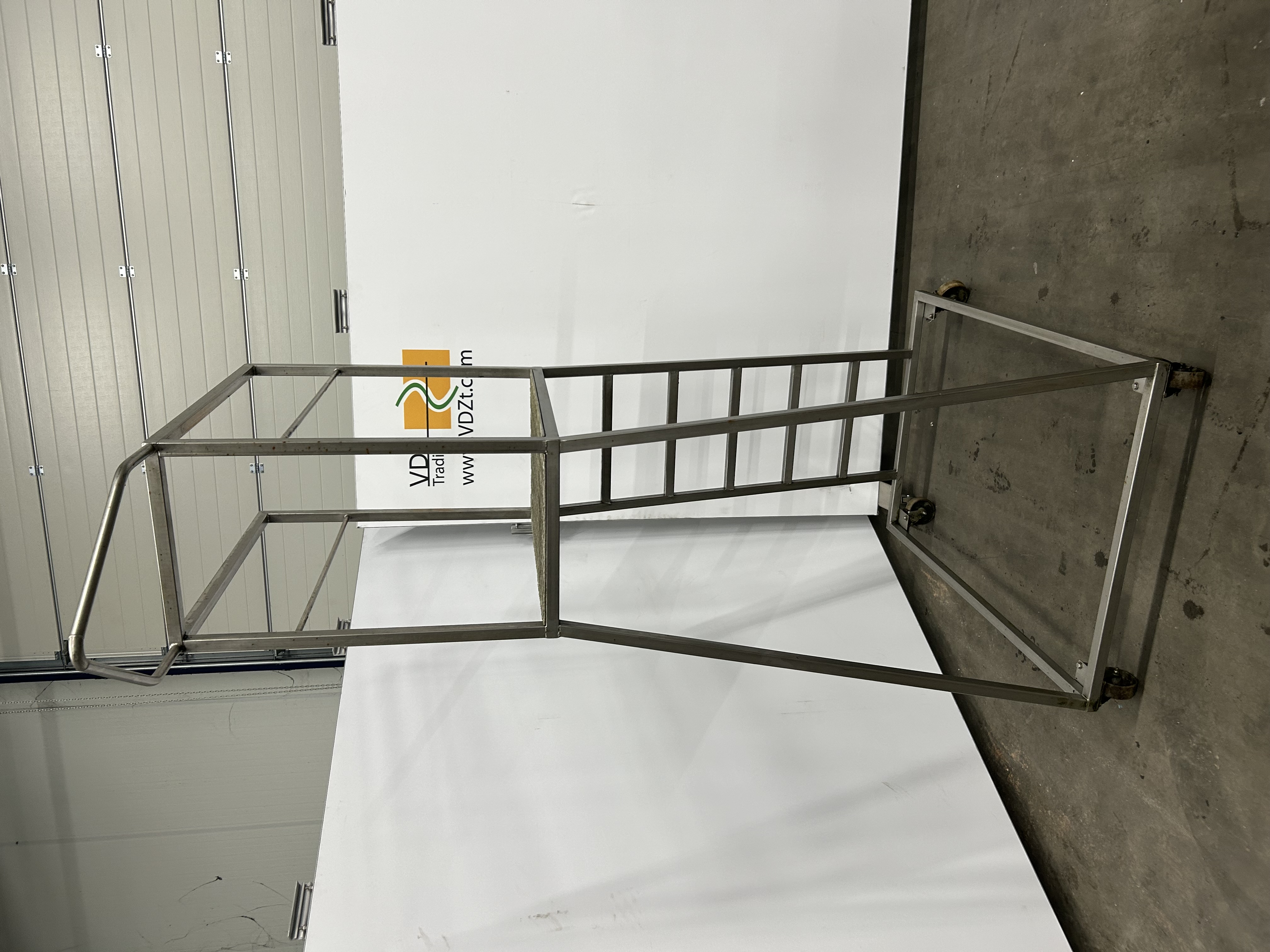 Used Mobile platform