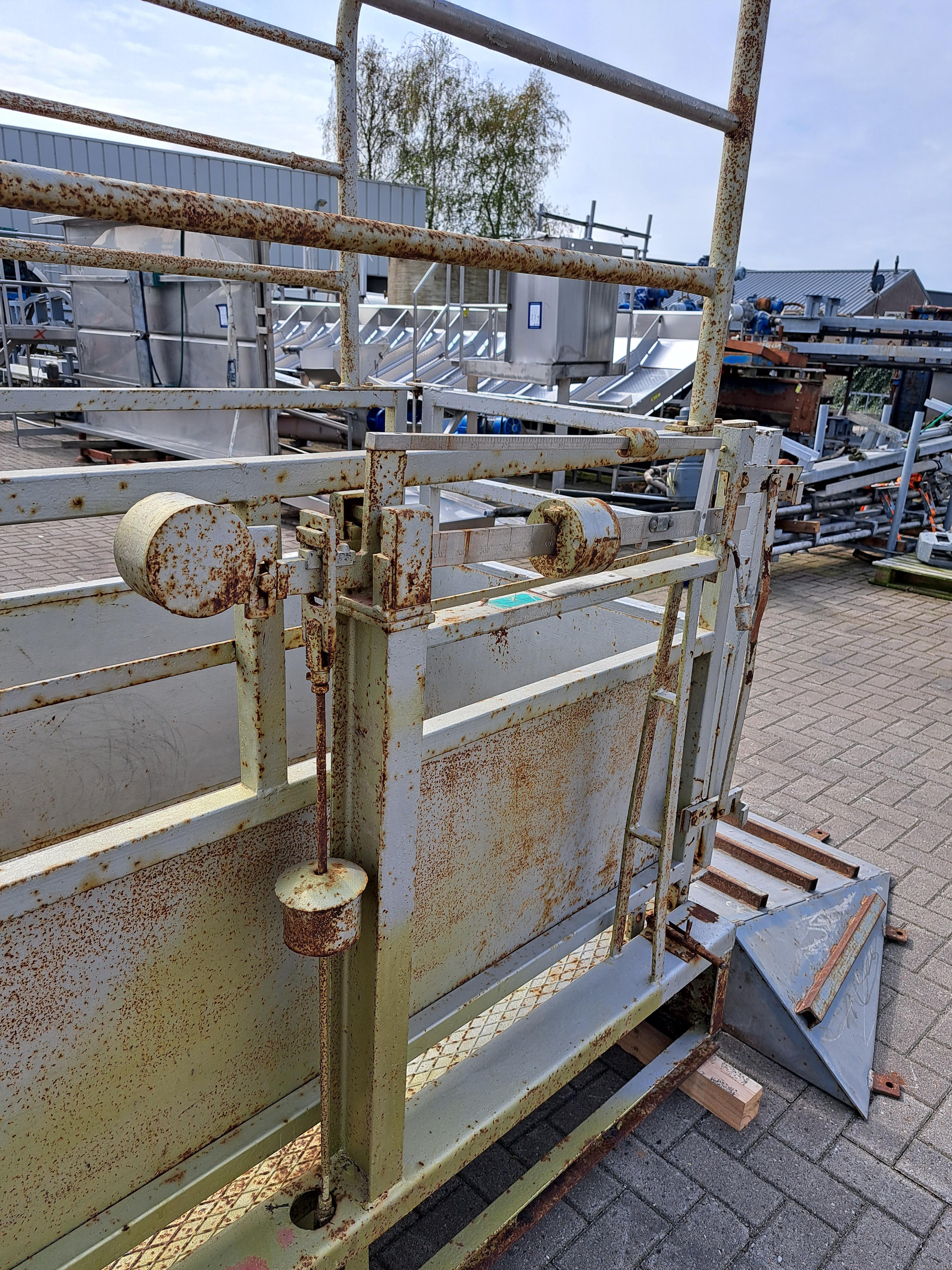 Used Weight scale live animals