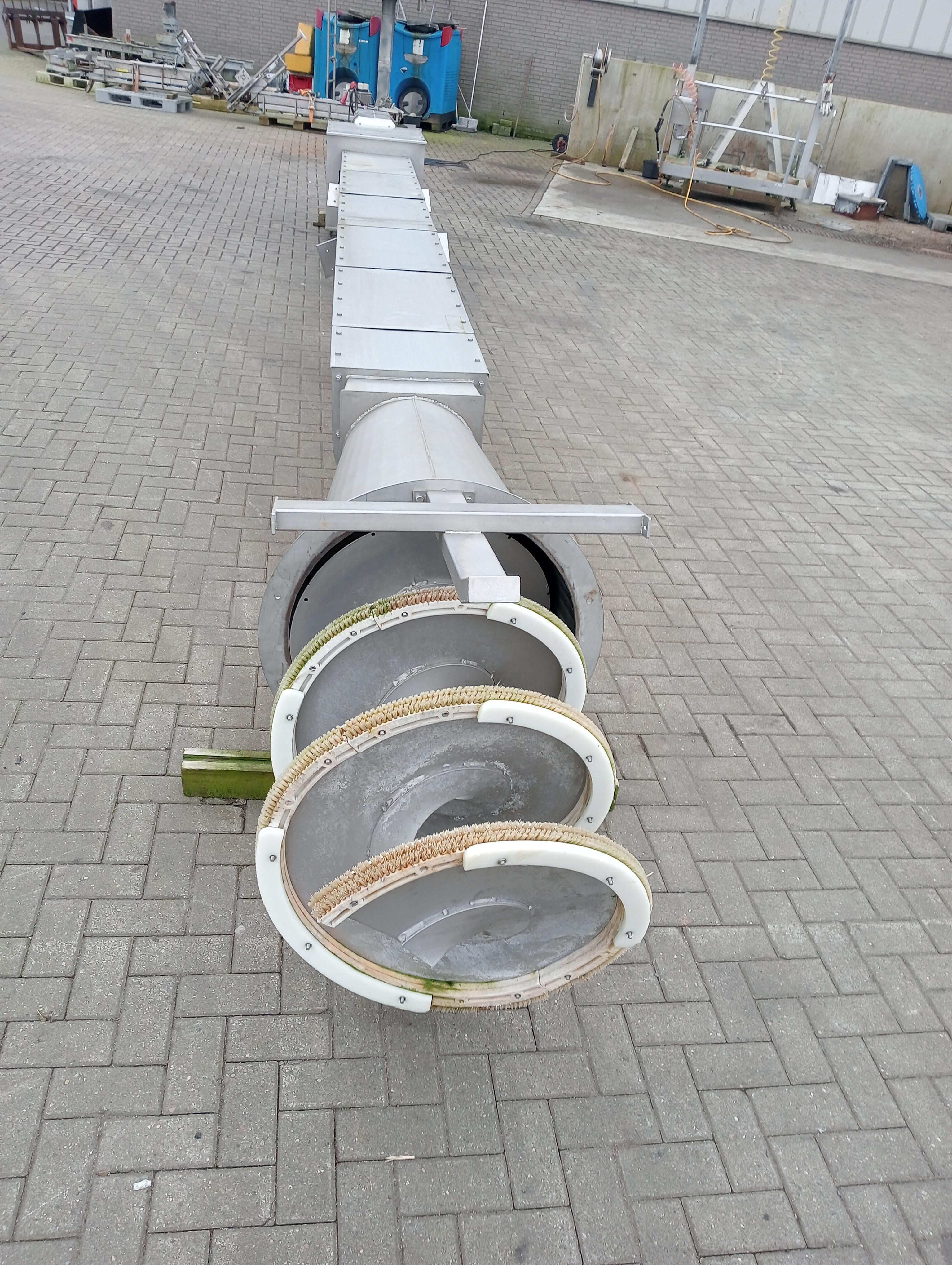 Used Screw Conveyor for feathers incl. feather separator