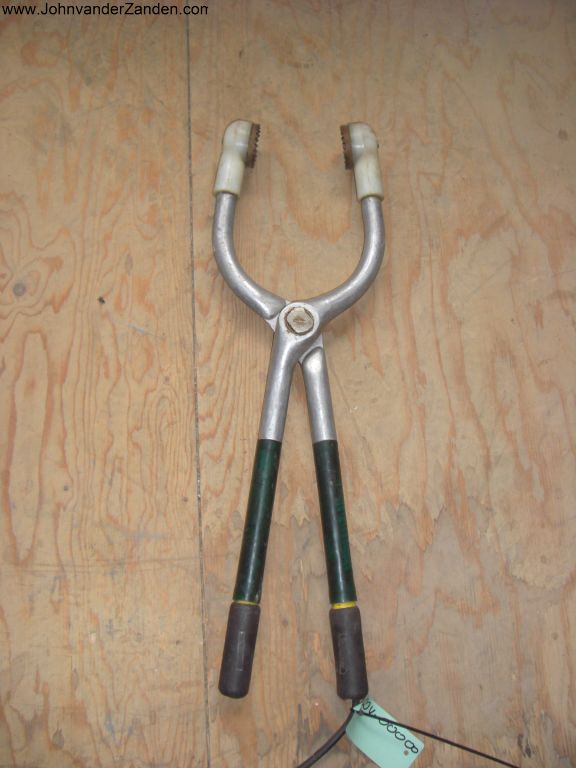 Used Stunning transformer with tongs