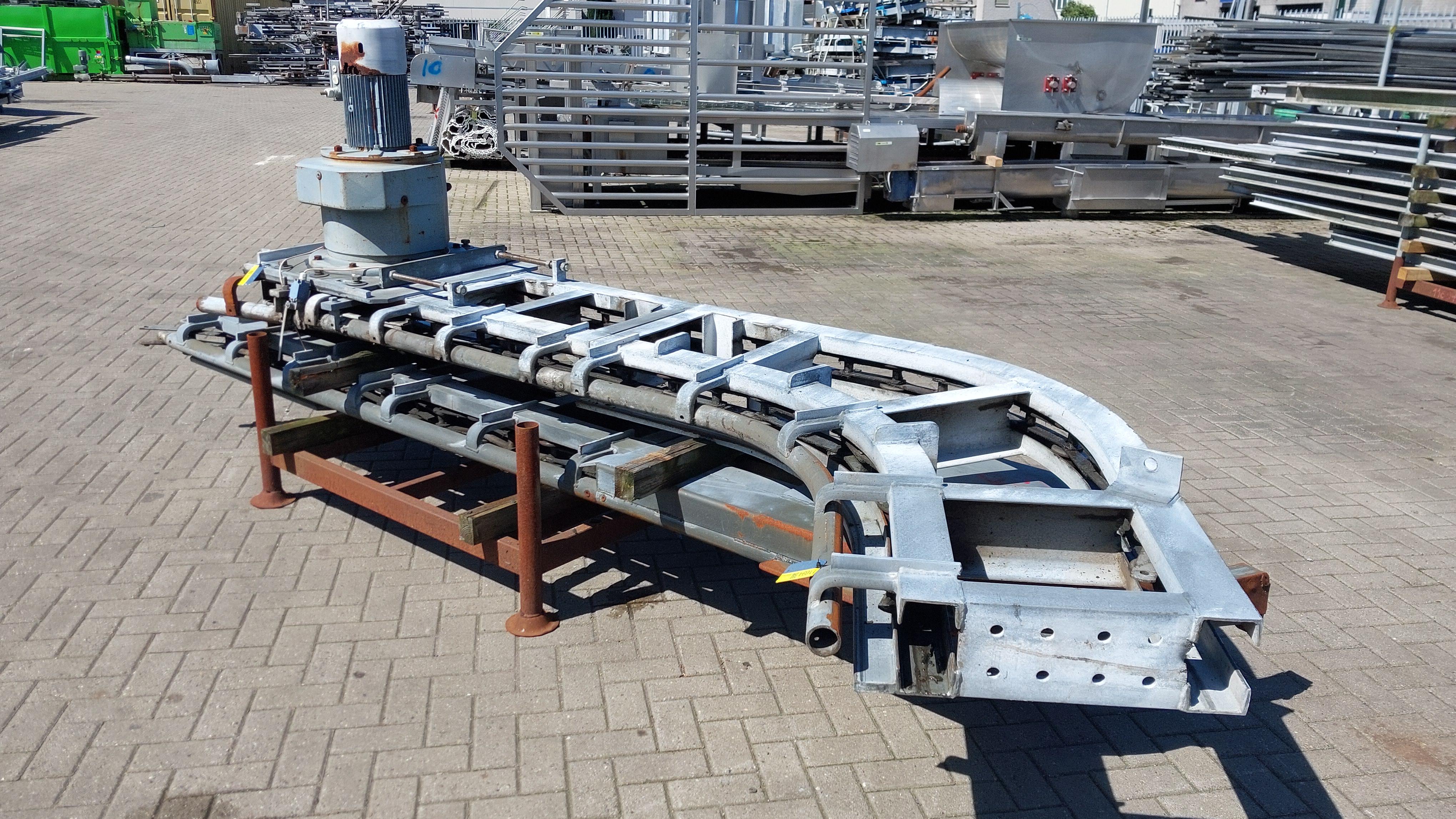 Used Bleeding lift conveyor