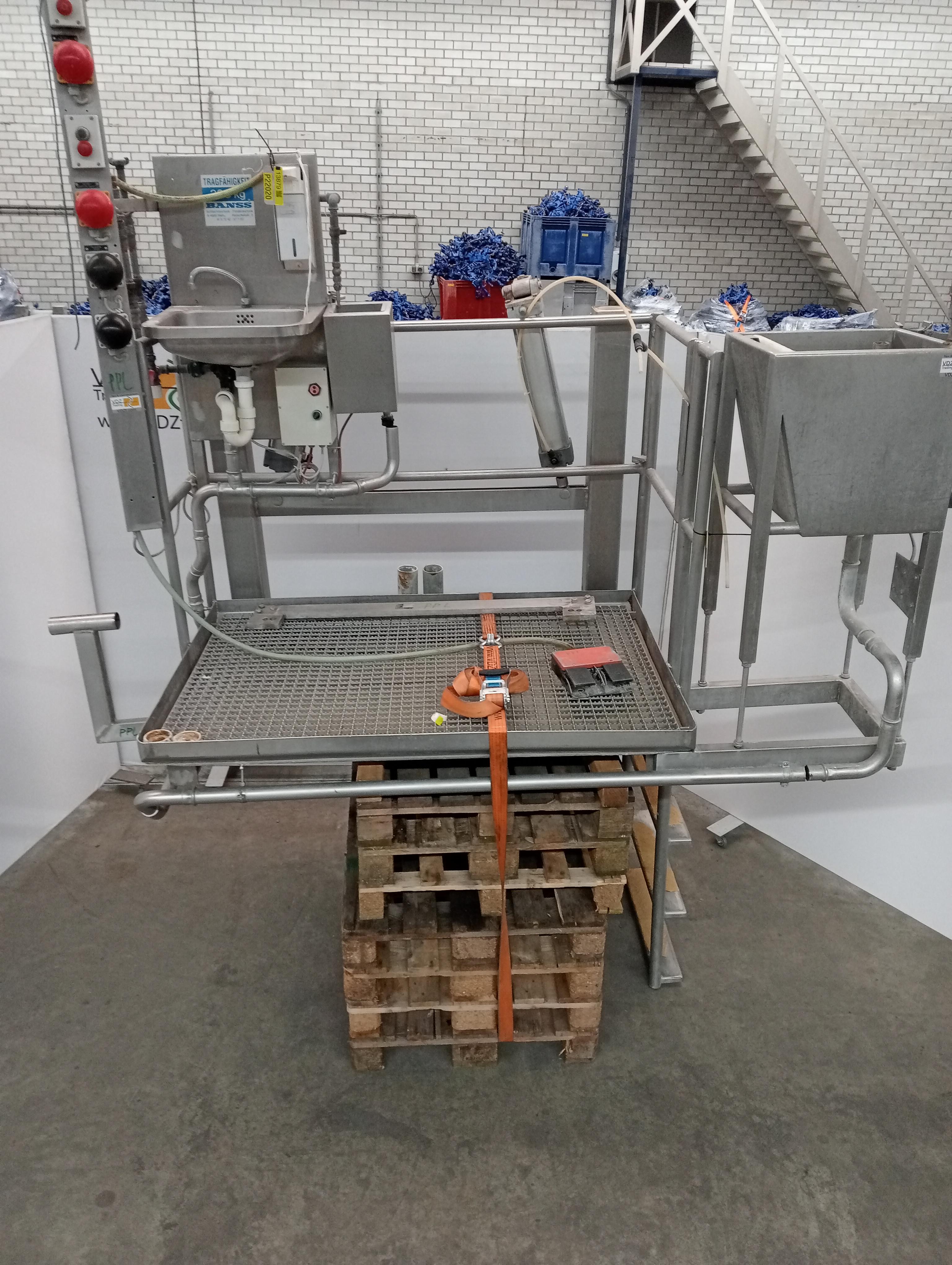 Used Paunch platform incl paunch lift