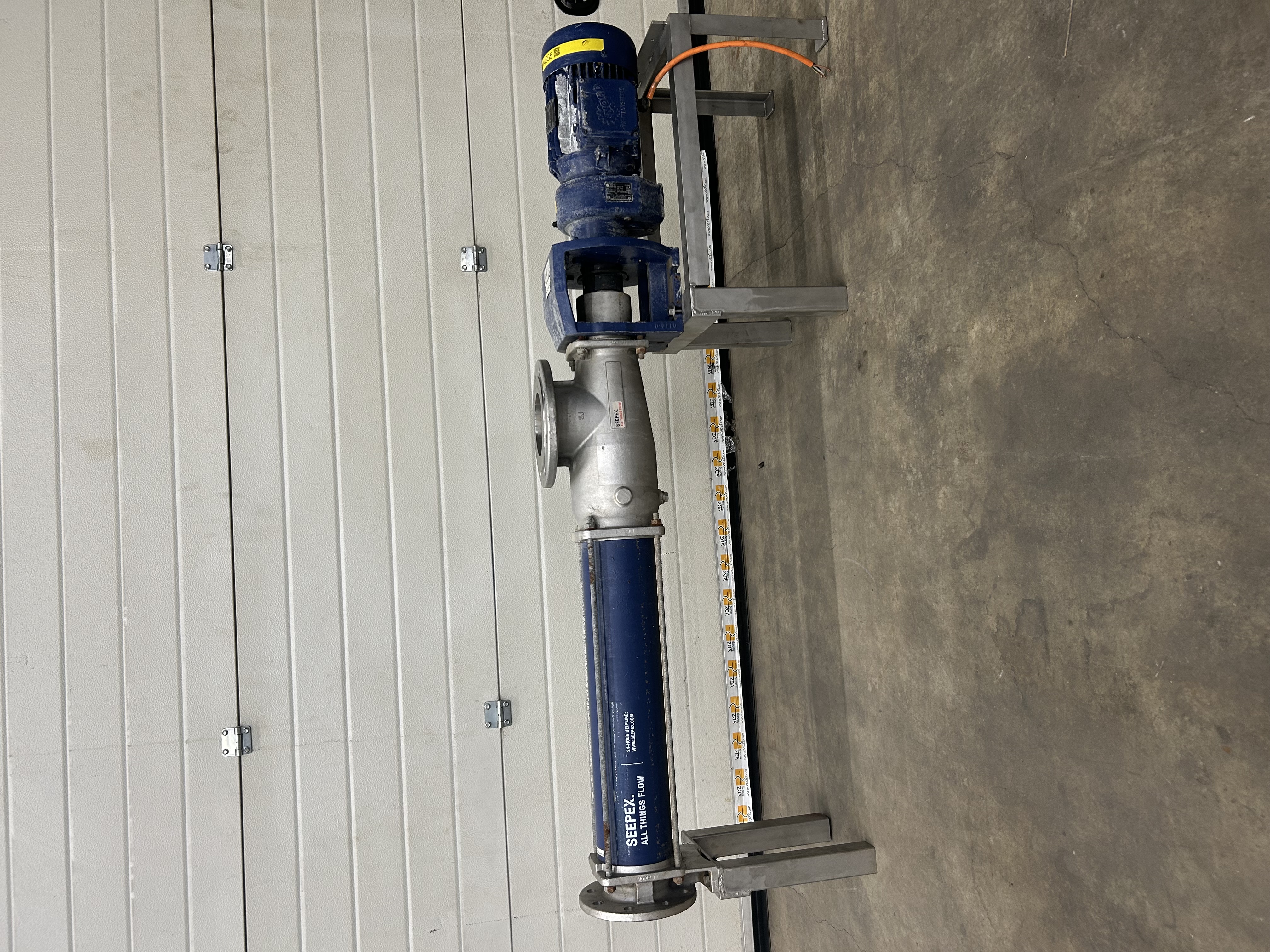 Used Displacement pump