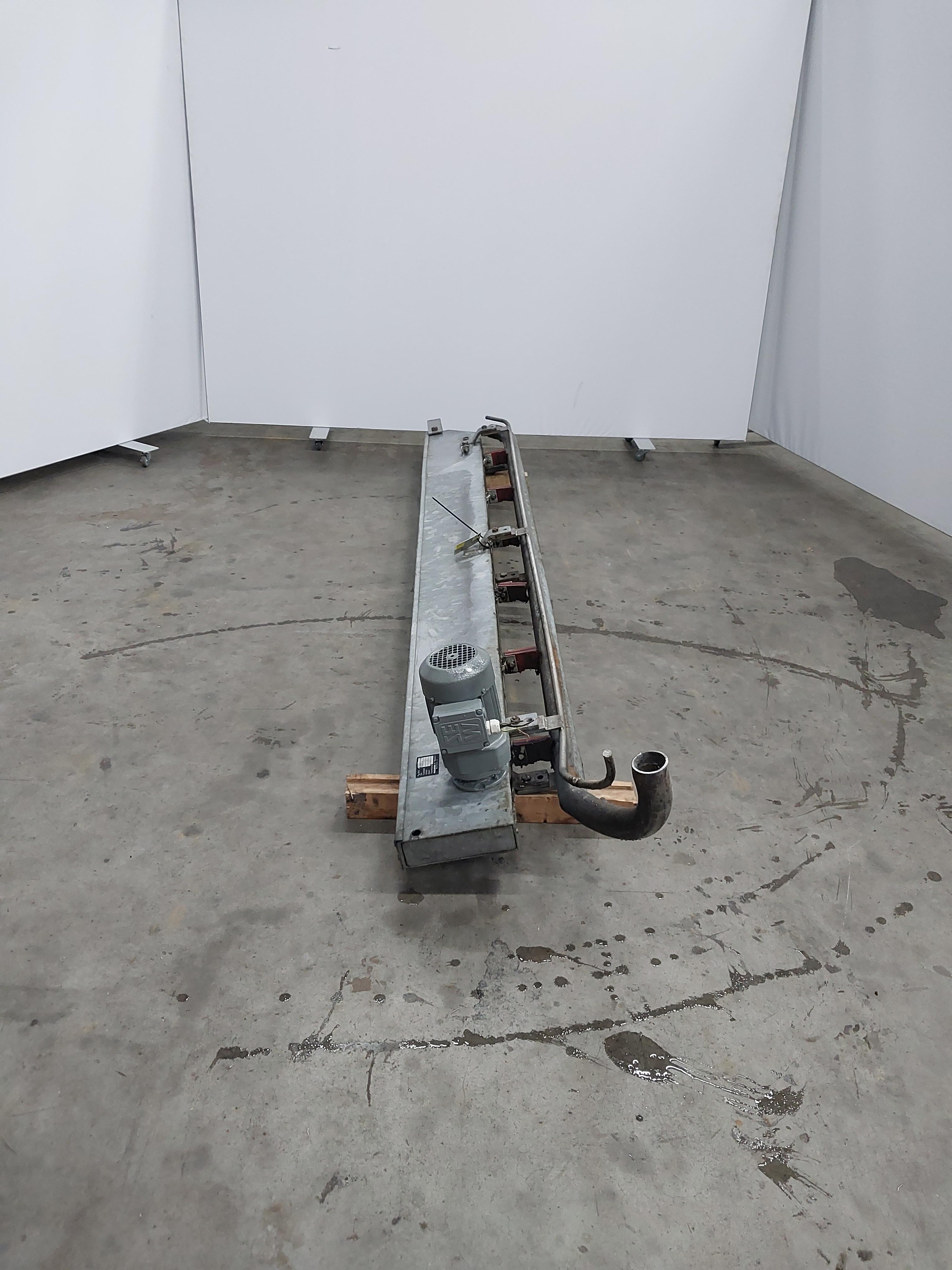 Used Conveyor lift empty hooks