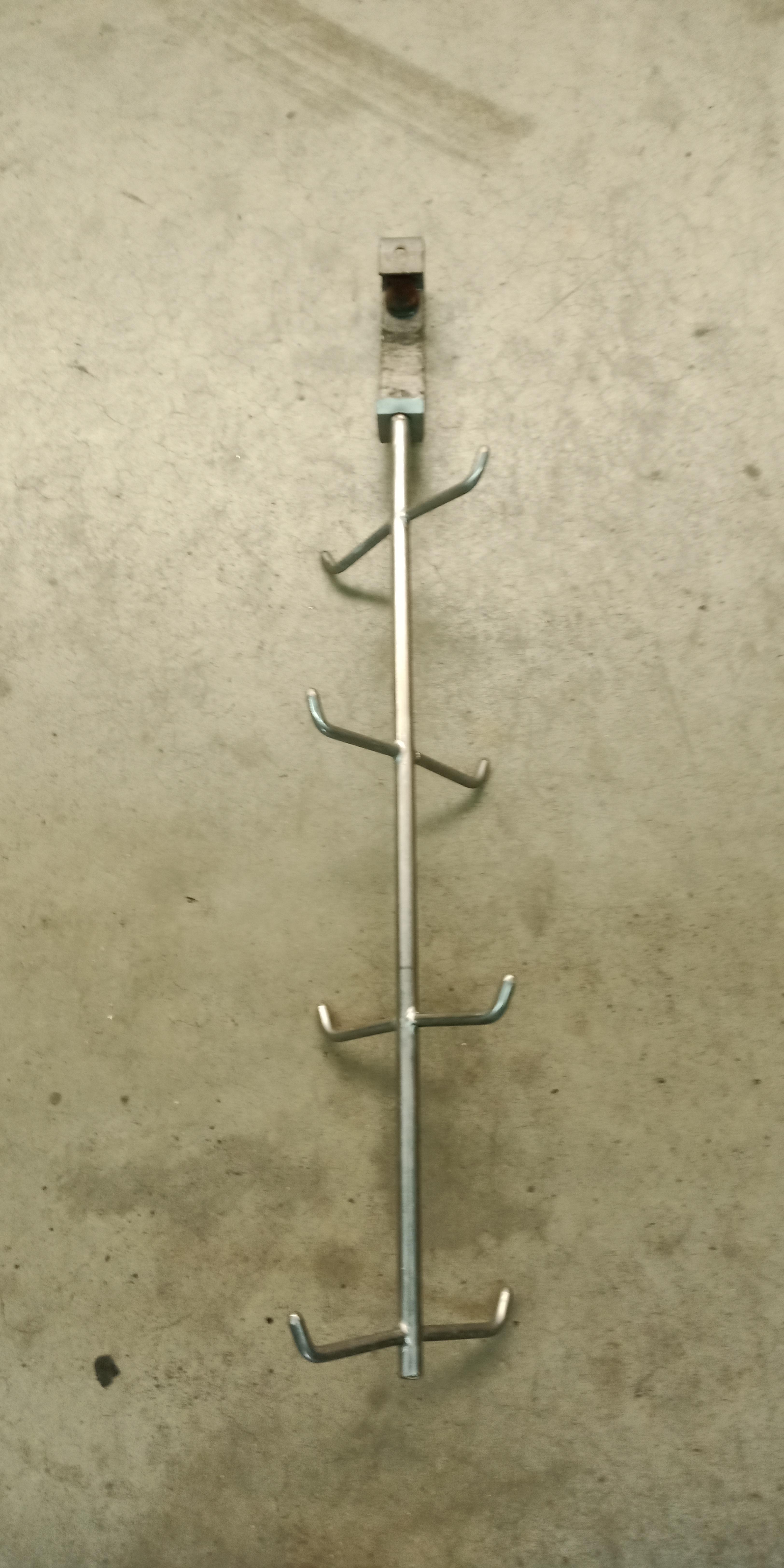 Used Organ hooks