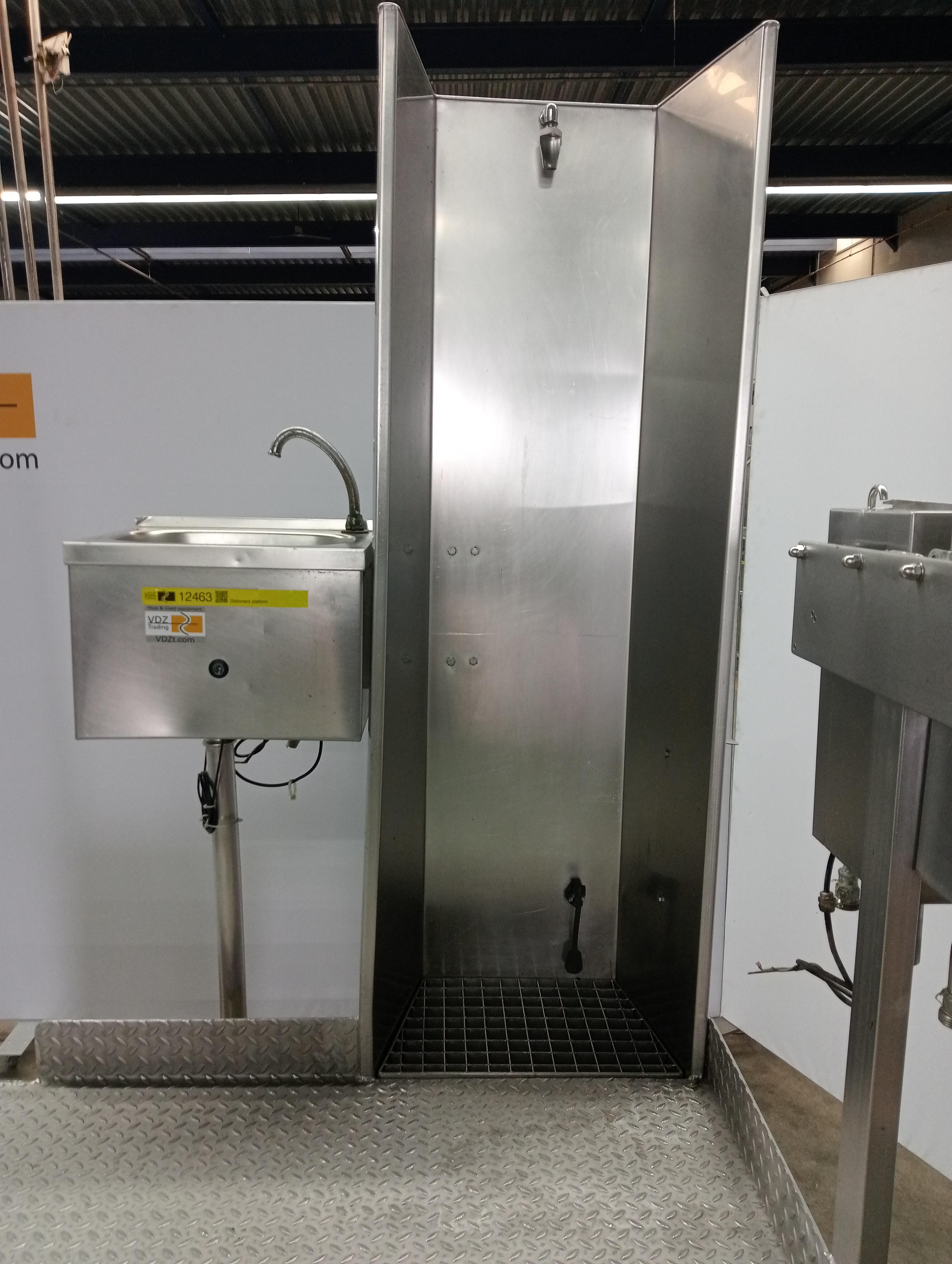 Used Stationary platform