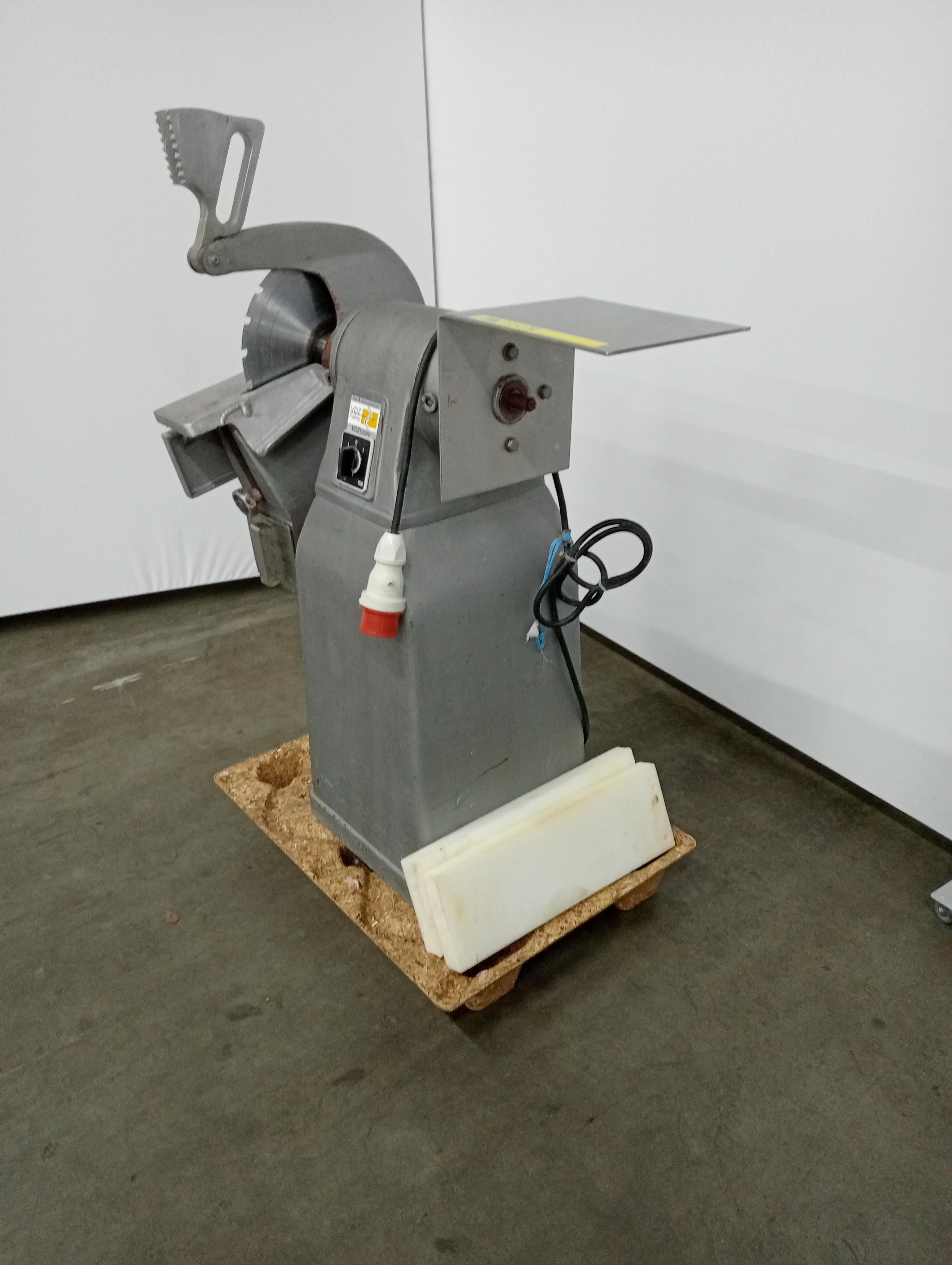 Used Saw