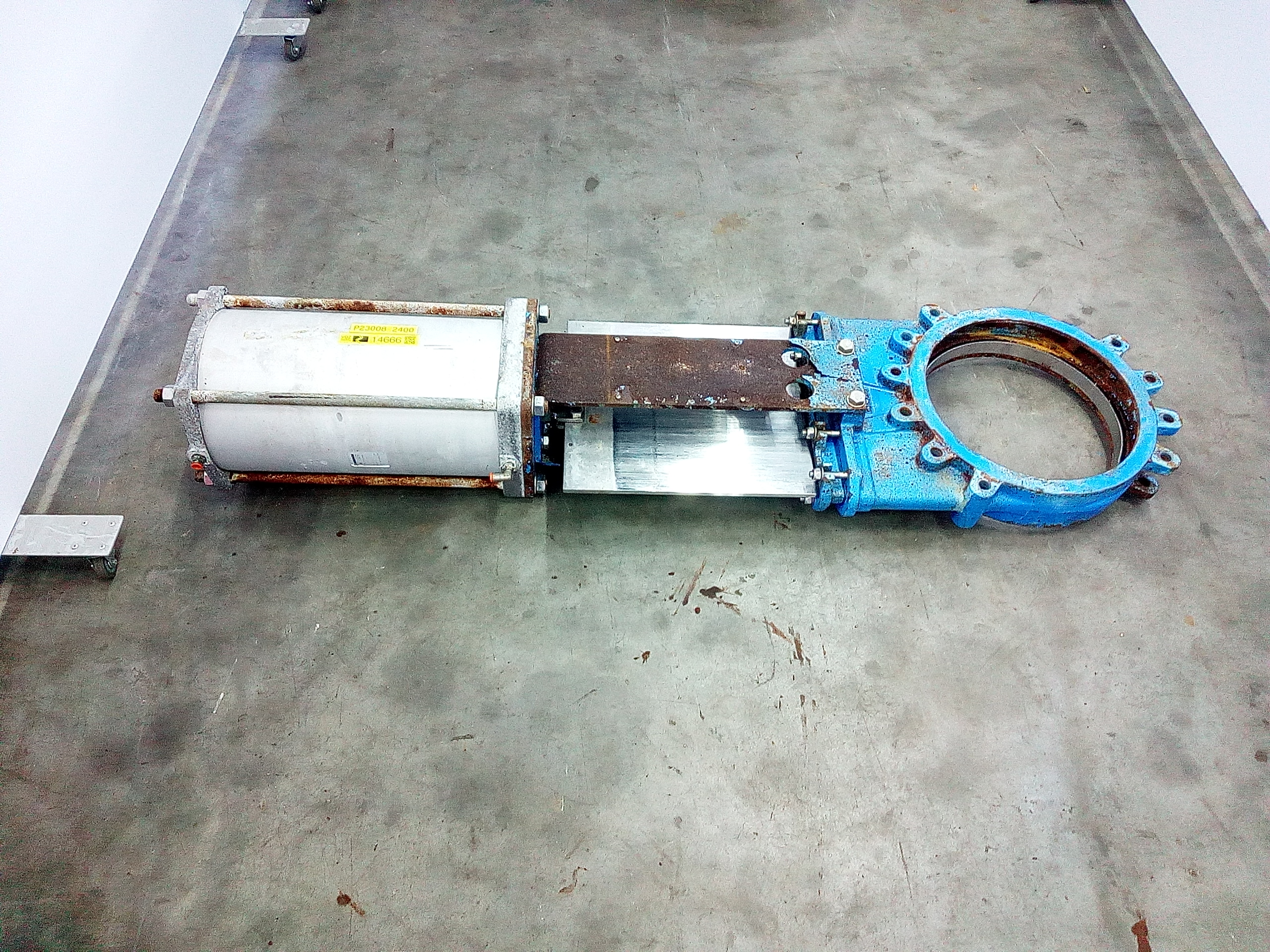 Used Knife gate valve