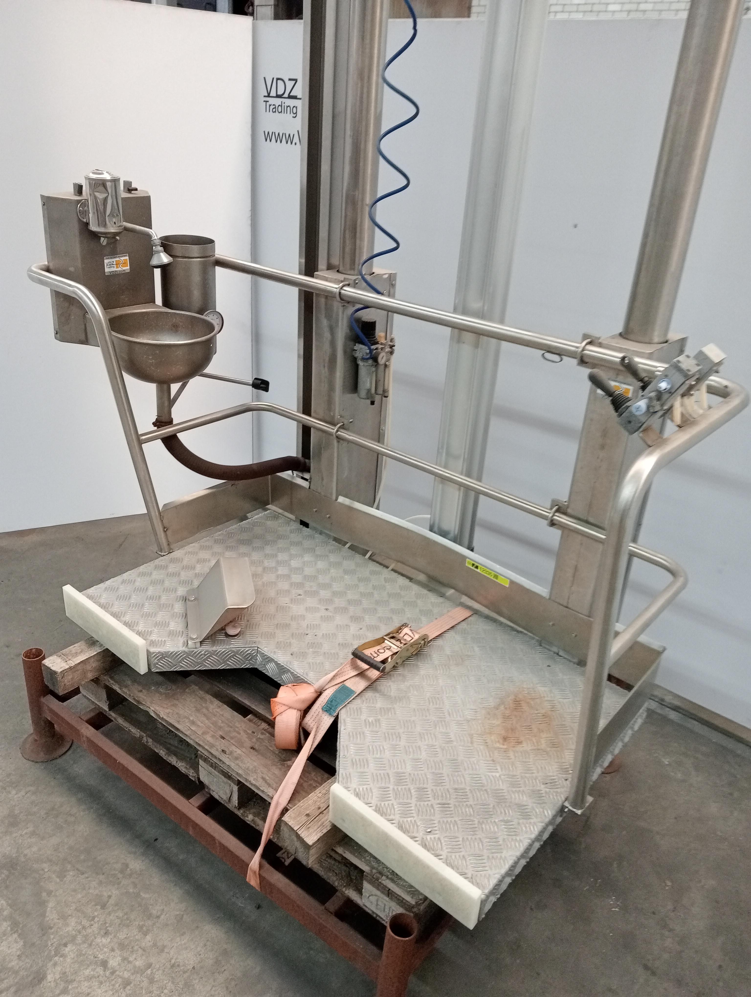 Used Movable platform