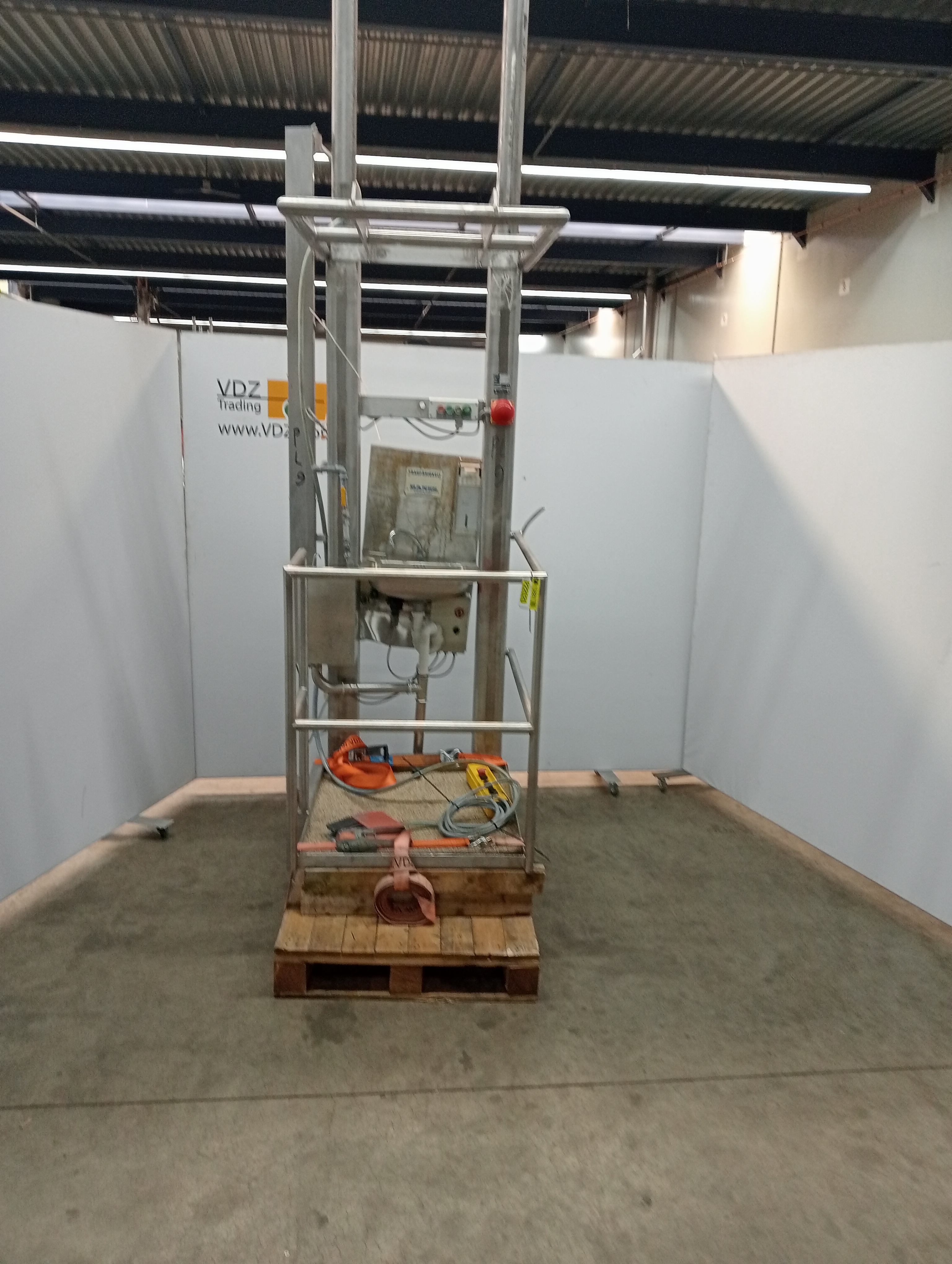 Used Platforms dehider