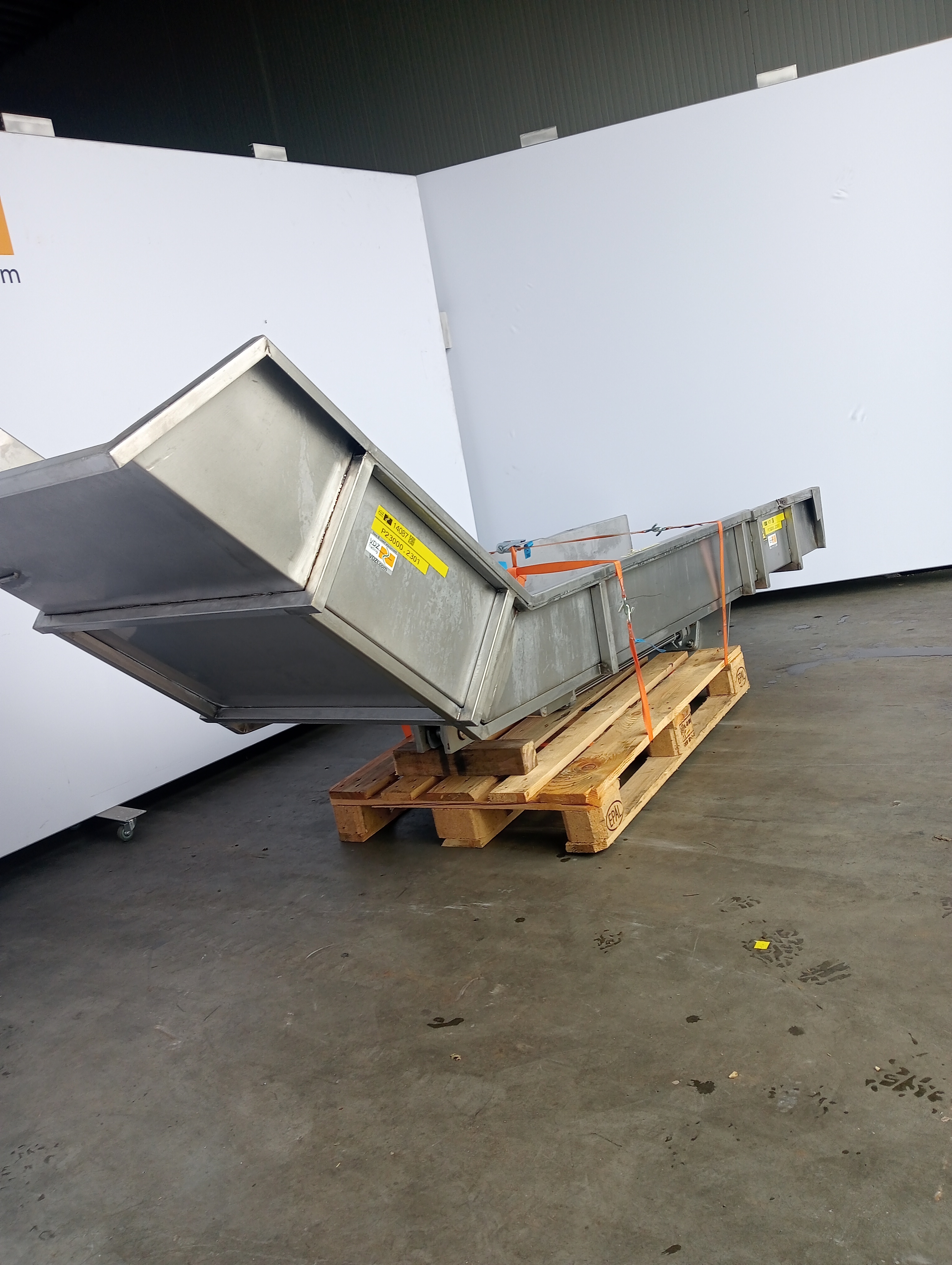 Used Paunch gutter - lift