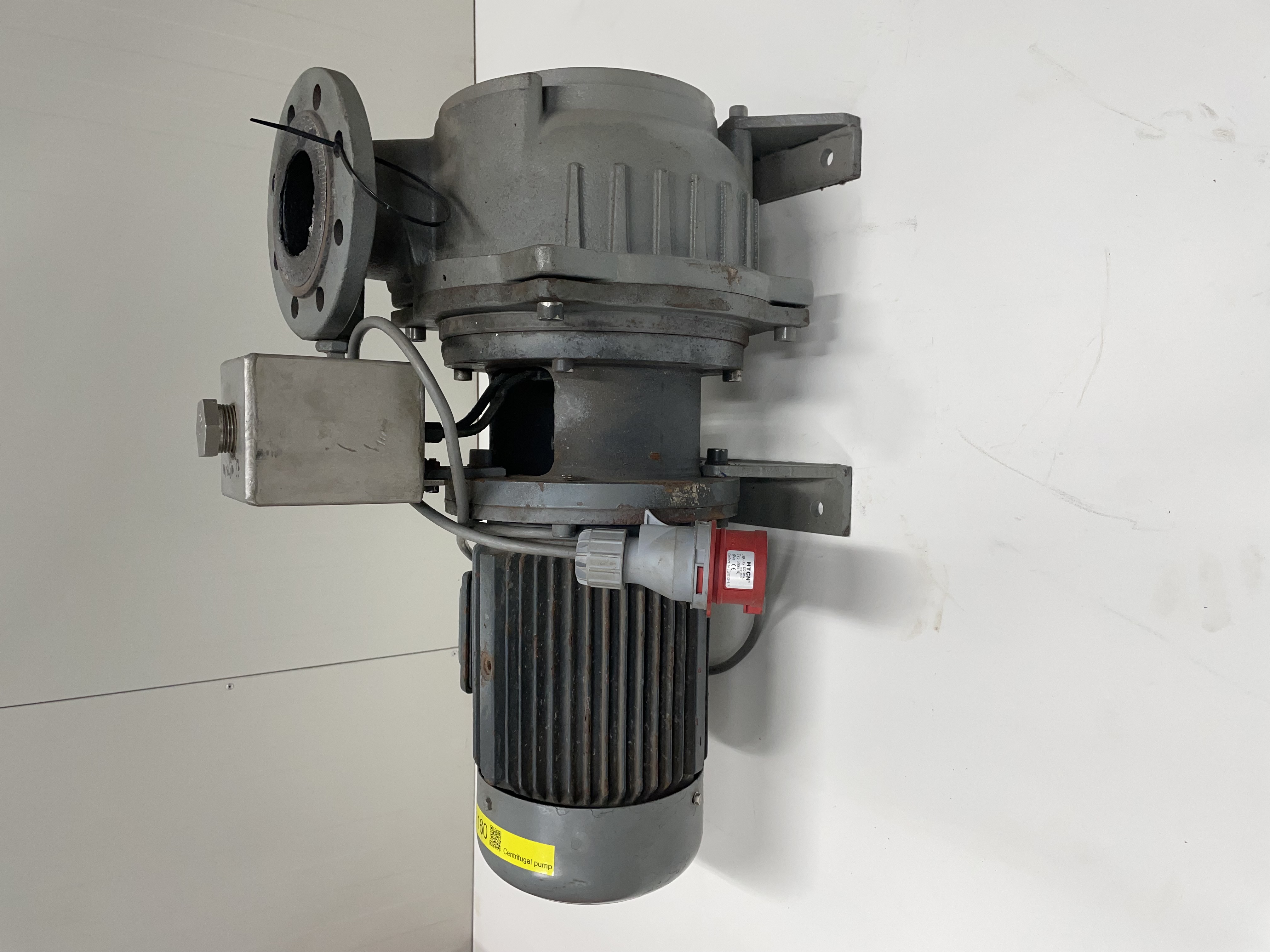 Used Centrifugal pump