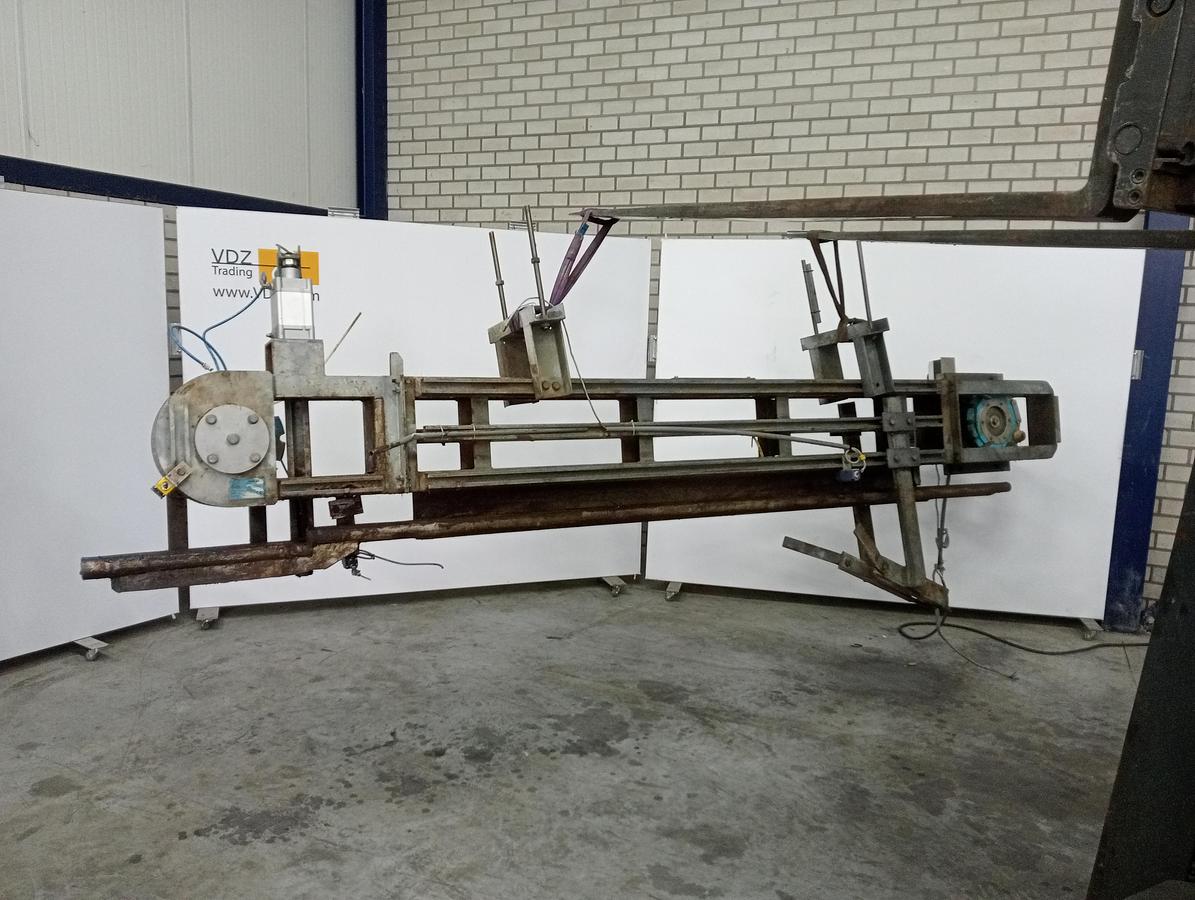Used Conveyor with dropper
