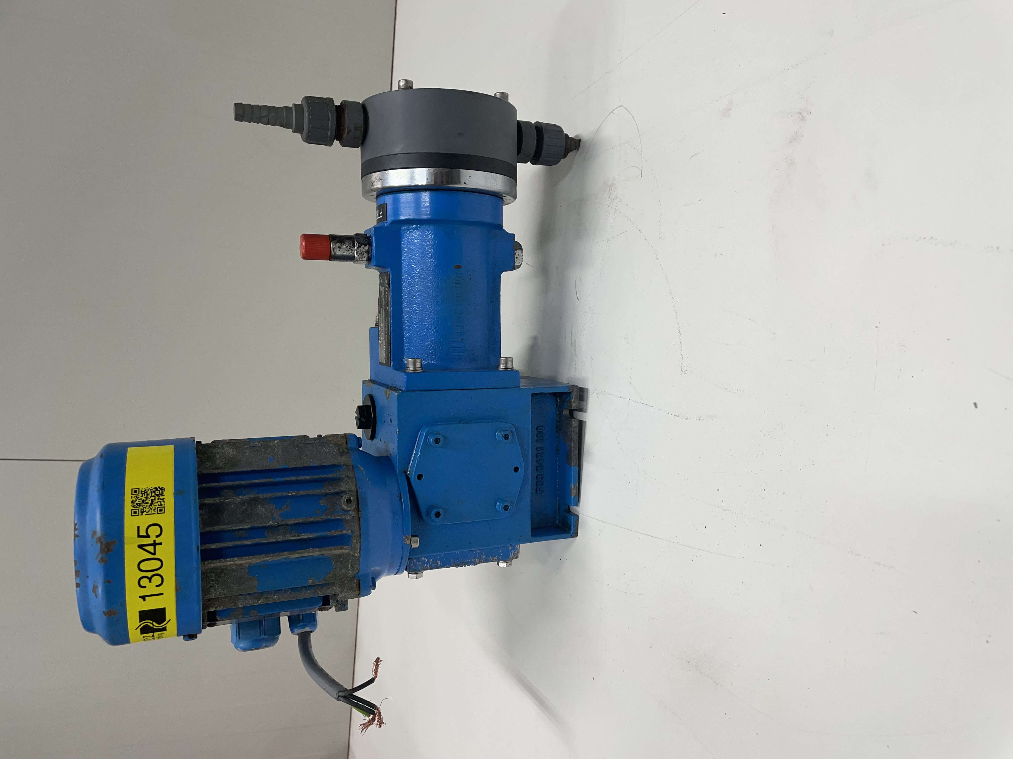 Used Pump for FeCl