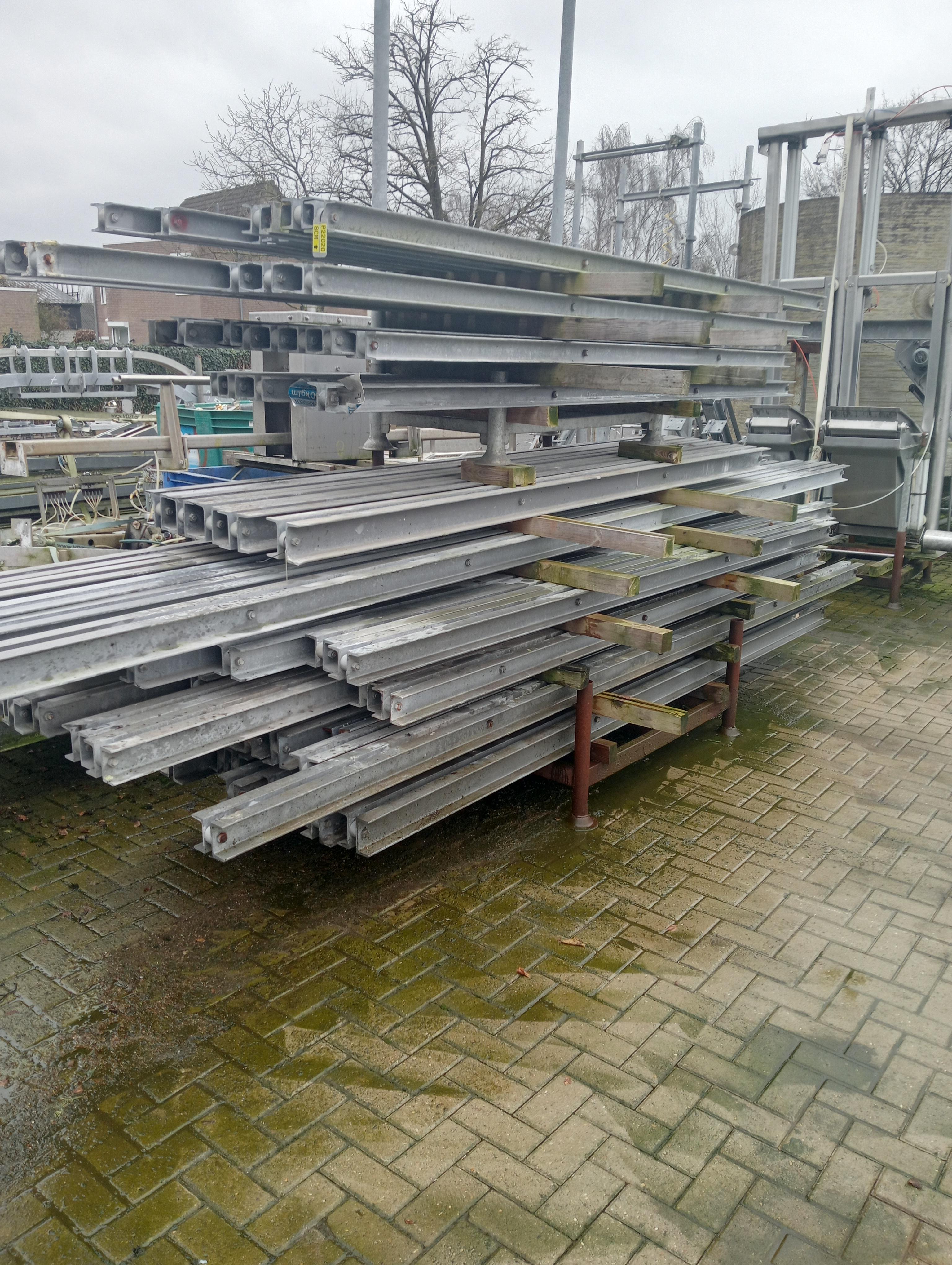 Used Double UMP Beams