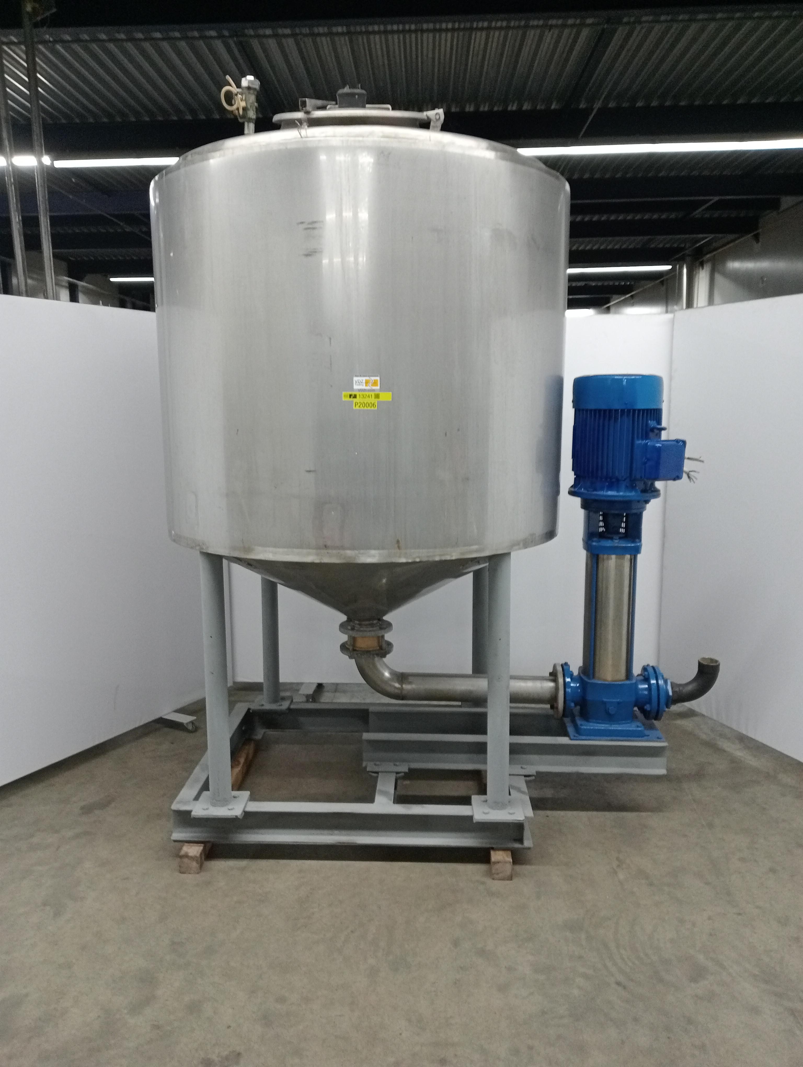 Used Insulated tank with centrifugal pump
